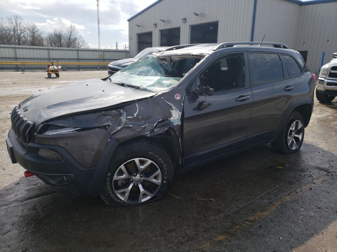 2015 Jeep Cherokee VIN 1C4PJMBS8FW688871