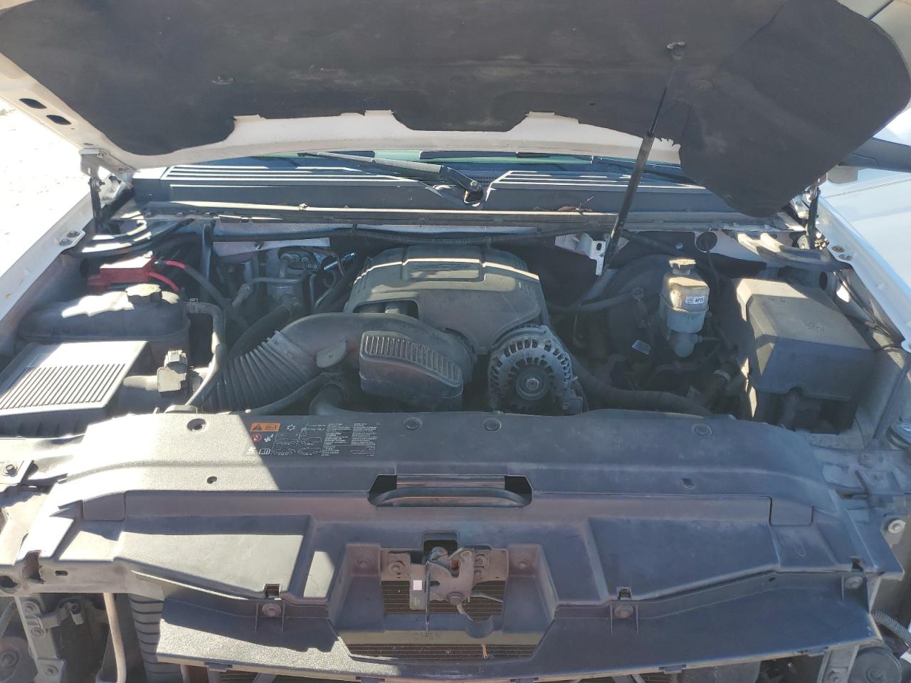 2013 Chevrolet Tahoe VIN 1GNSCBE02DR114093 Copart auction photo, front end damage thumbnail 12