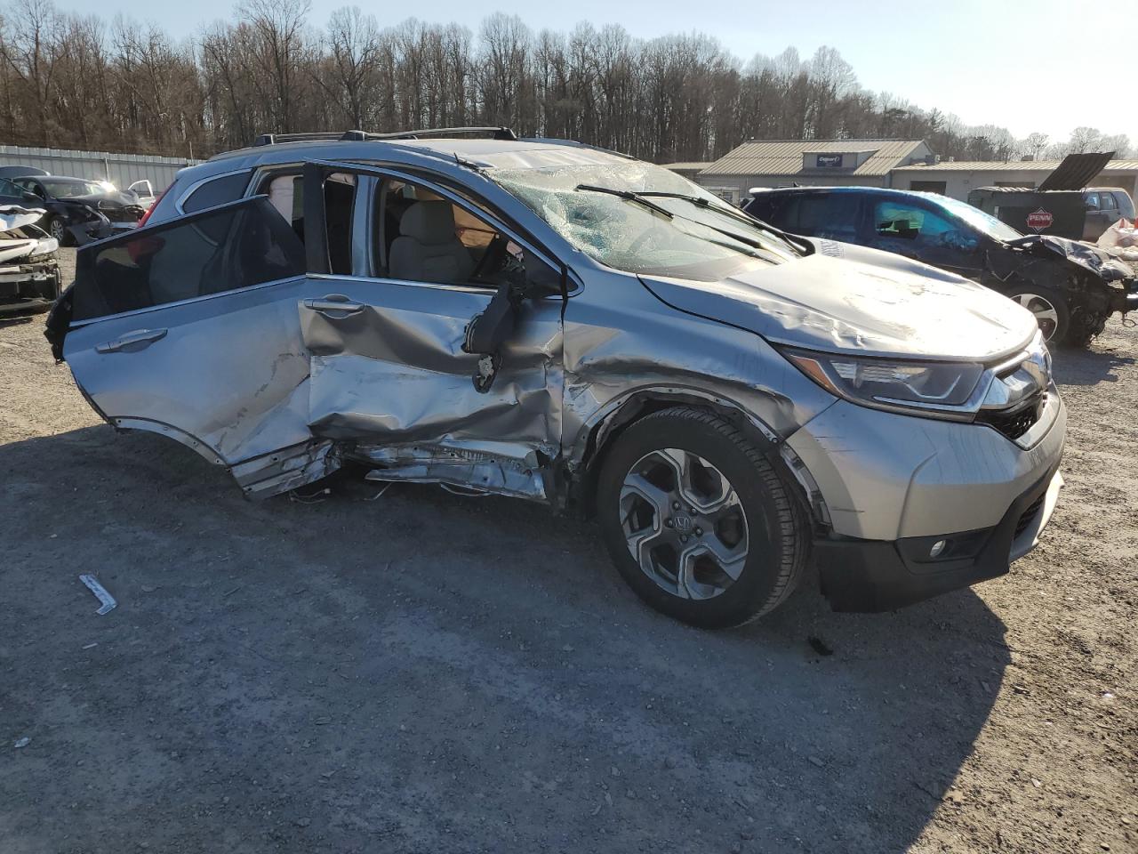 2017 Honda CR-V VIN 2HKRW2H54HH636761 Copart auction photo, rollover / mechanical damage thumbnail 4