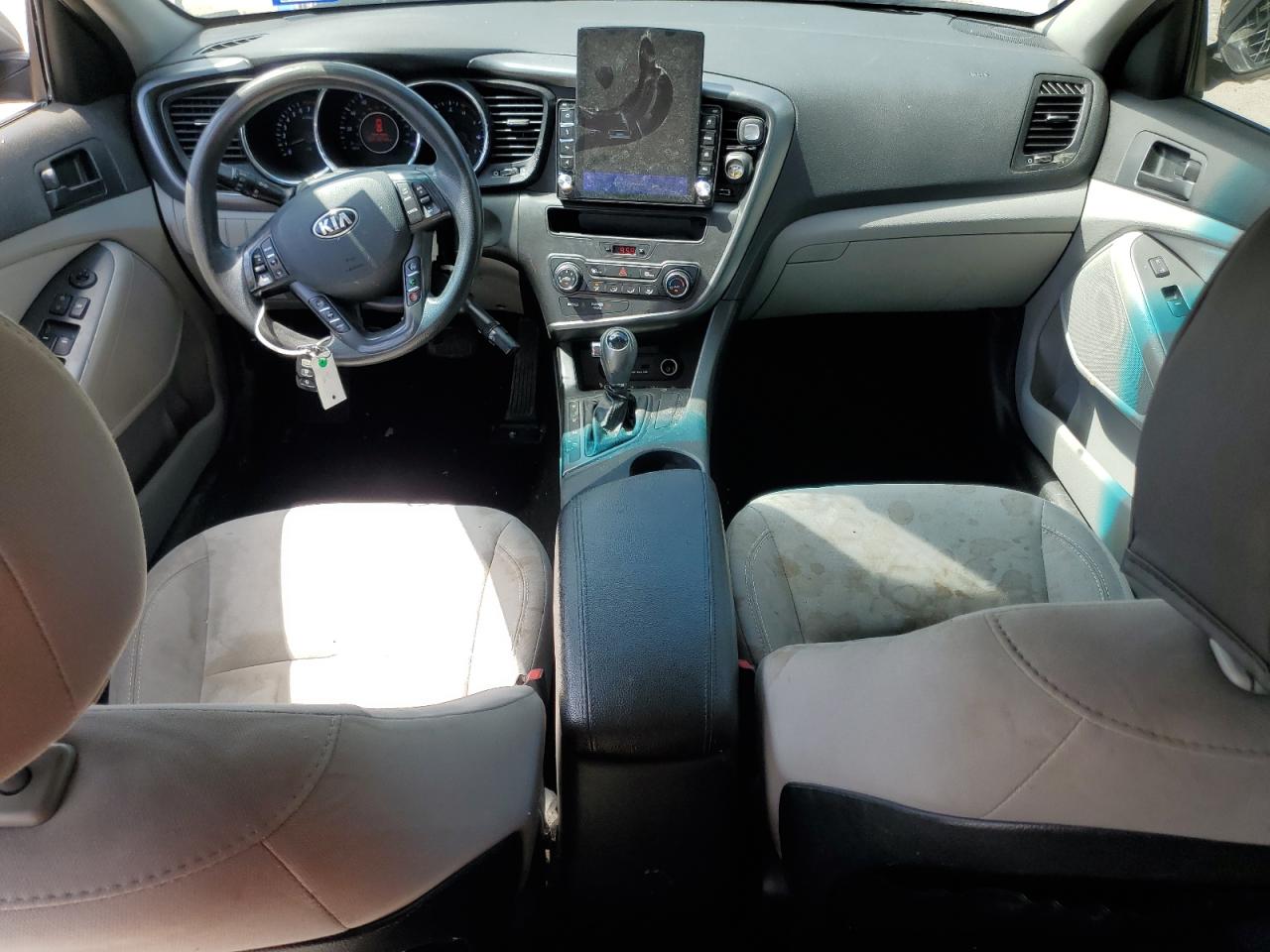 2013 KIA Optima VIN 5XXGM4A74DG228092 Copart auction photo, vandalism / minor dent/scratches damage thumbnail 8