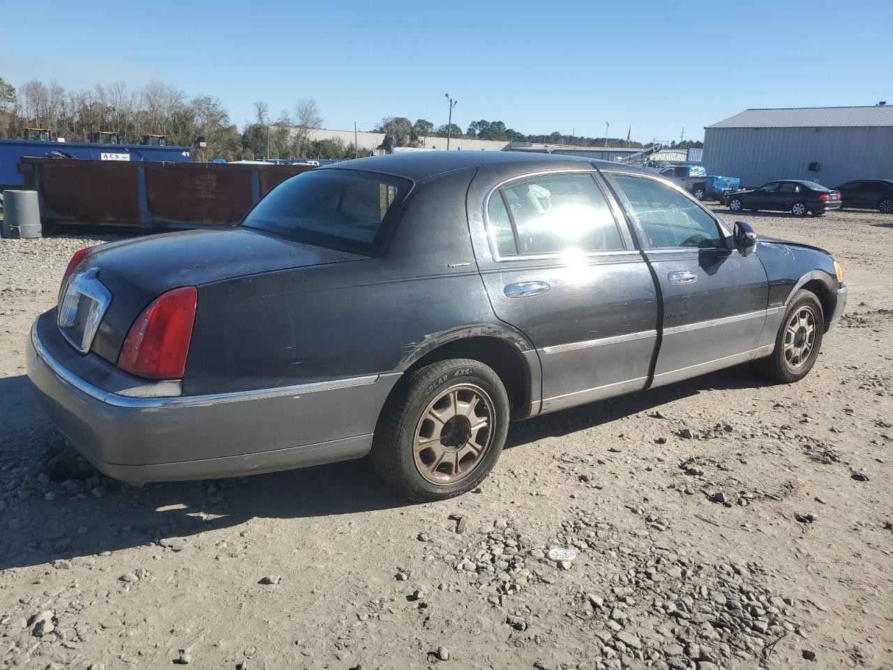 2002 Lincoln Town Car VIN 1LNHM82WX2Y666712 Copart auction photo, all over damage thumbnail 3