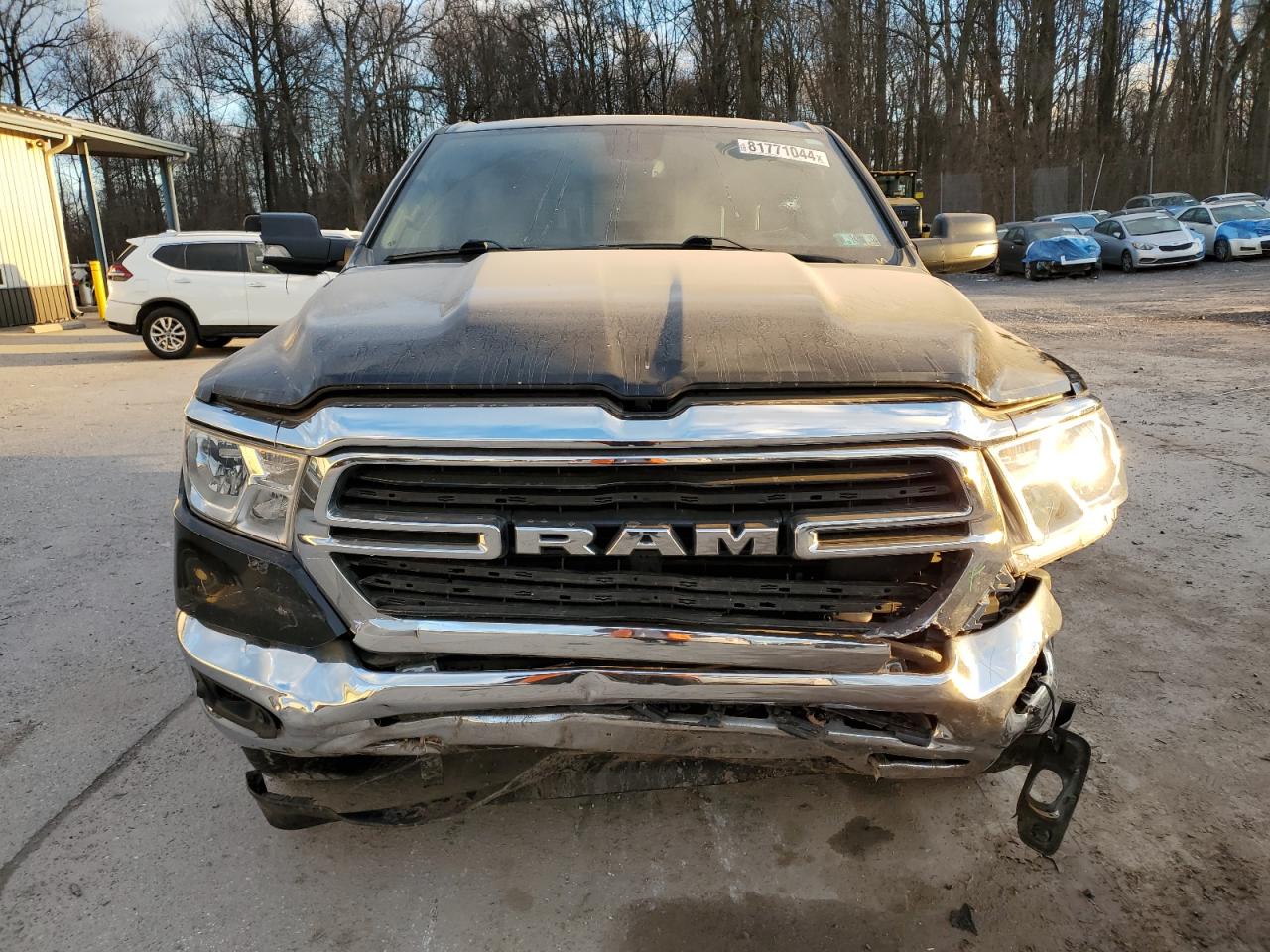 2019 RAM 1500 VIN 1C6SRFBTXKN530224 Copart auction photo, front end / side damage thumbnail 5