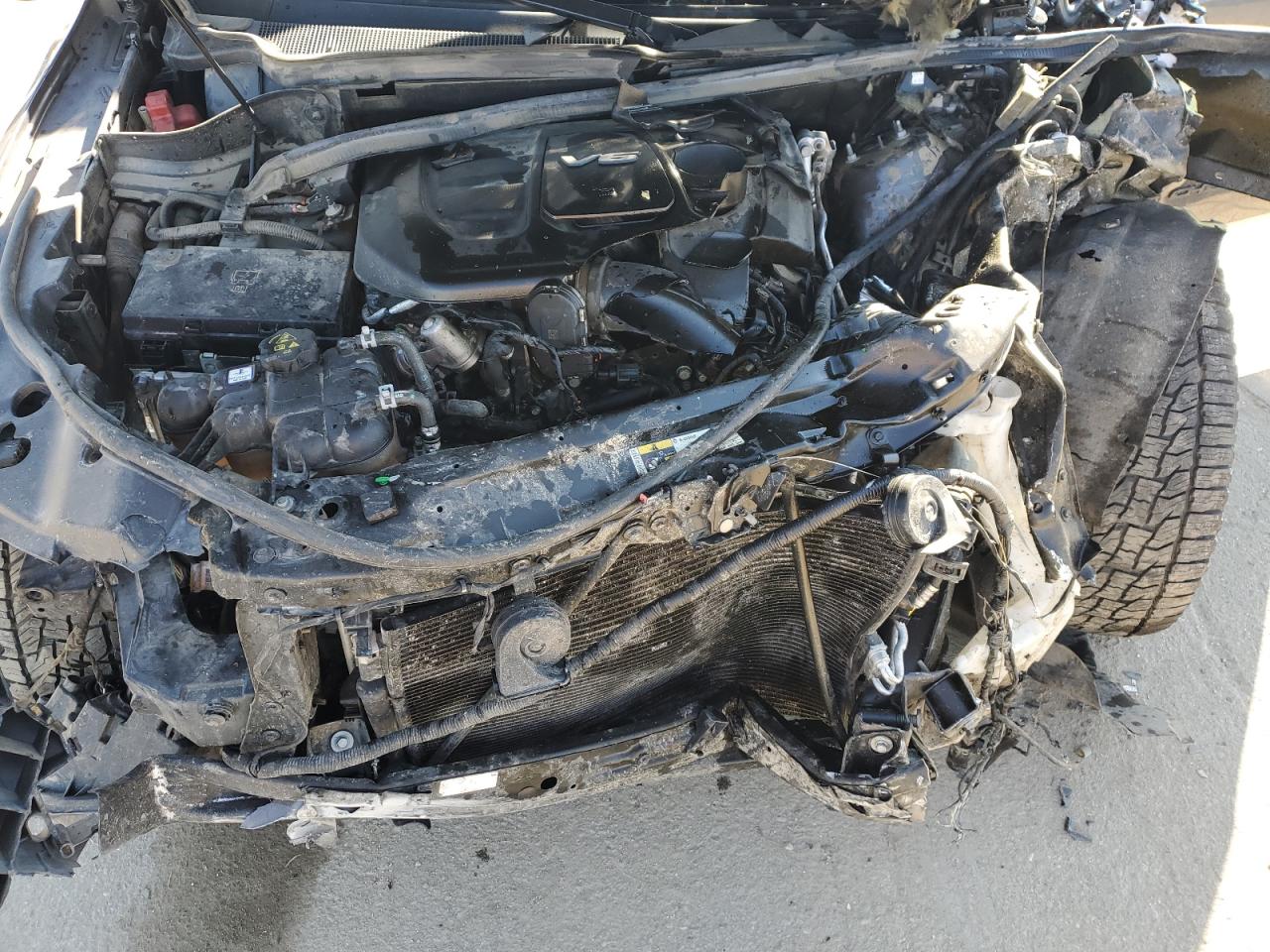 2018 Jeep Grand Cherokee VIN 1C4RJFAG5JC256914 Copart auction photo, rollover / undercarriage damage thumbnail 14