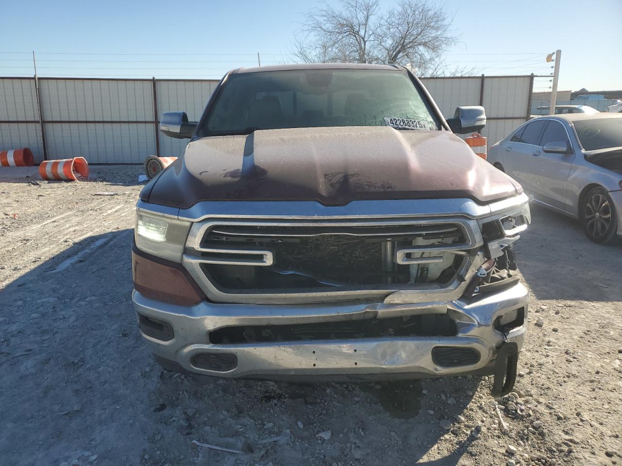 2019 RAM 1500 VIN 1C6RREJT2KN771608 Copart auction photo, front end / minor dent/scratches damage thumbnail 5