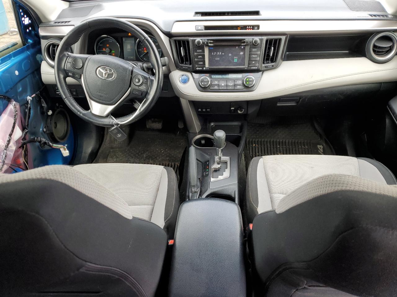 2018 Toyota RAV 4 VIN JTMRJREV5JD239003 Copart auction photo, rear end / side damage thumbnail 8