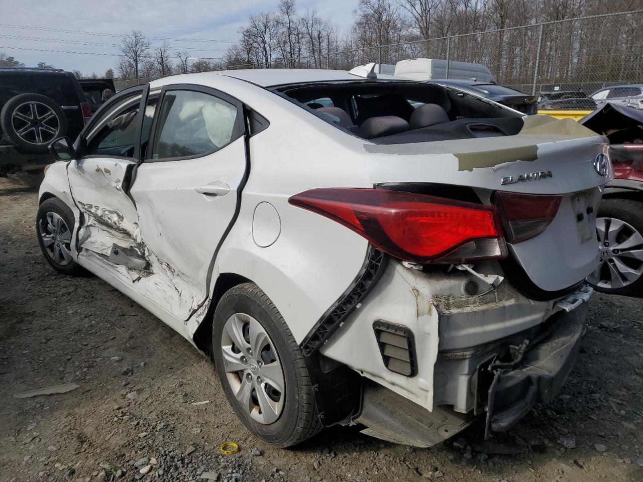 2016 Hyundai Elantra VIN 5NPDH4AE7GH757809 Copart auction photo, side / rear end damage thumbnail 2