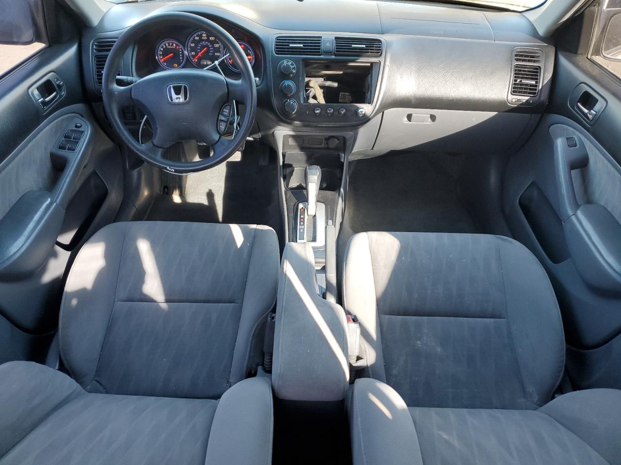 2004 Honda Civic VIN 2HGES16524H595946 Copart auction photo, all over damage thumbnail 8