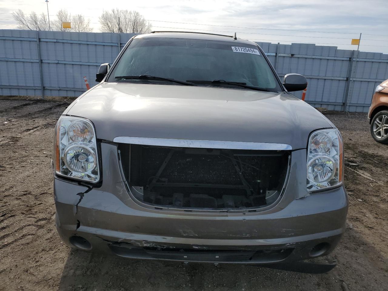 2009 GMC Yukon VIN 1GKFK33059R291206 Copart auction photo, front end / side damage thumbnail 5