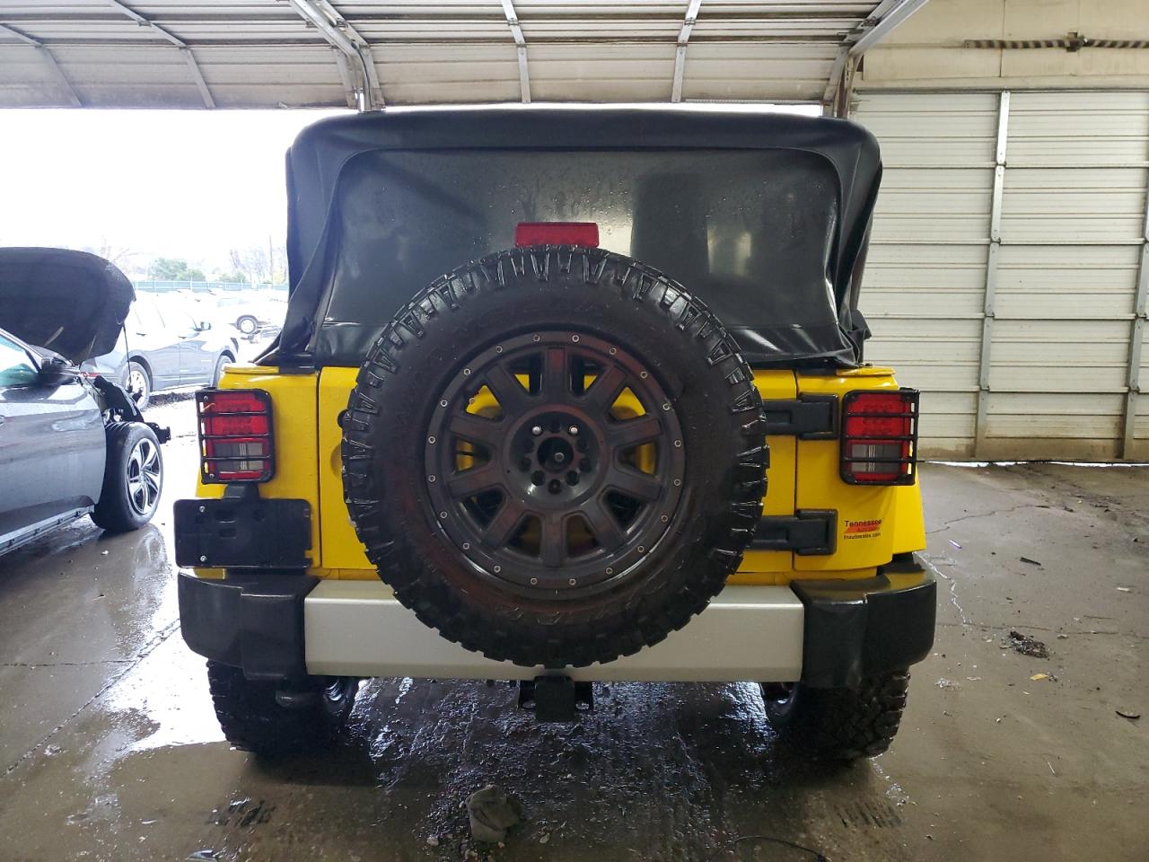 2011 Jeep Wrangler VIN 1J4GA5D17BL522020 Copart auction photo, rollover damage thumbnail 6