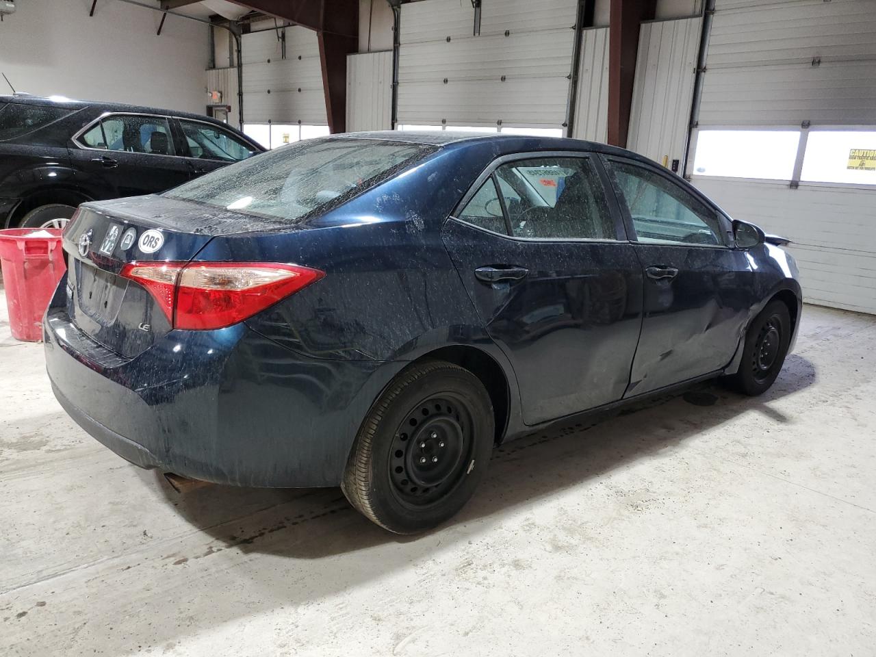 2017 Toyota Corolla VIN 2T1BURHE5HC786512 Copart auction photo, front end / side damage thumbnail 3