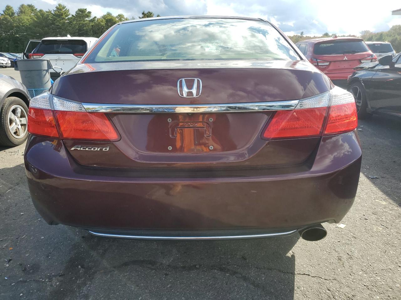 2014 Honda Accord VIN 1HGCR2F73EA147256 Copart auction photo, vandalism / all over damage thumbnail 6