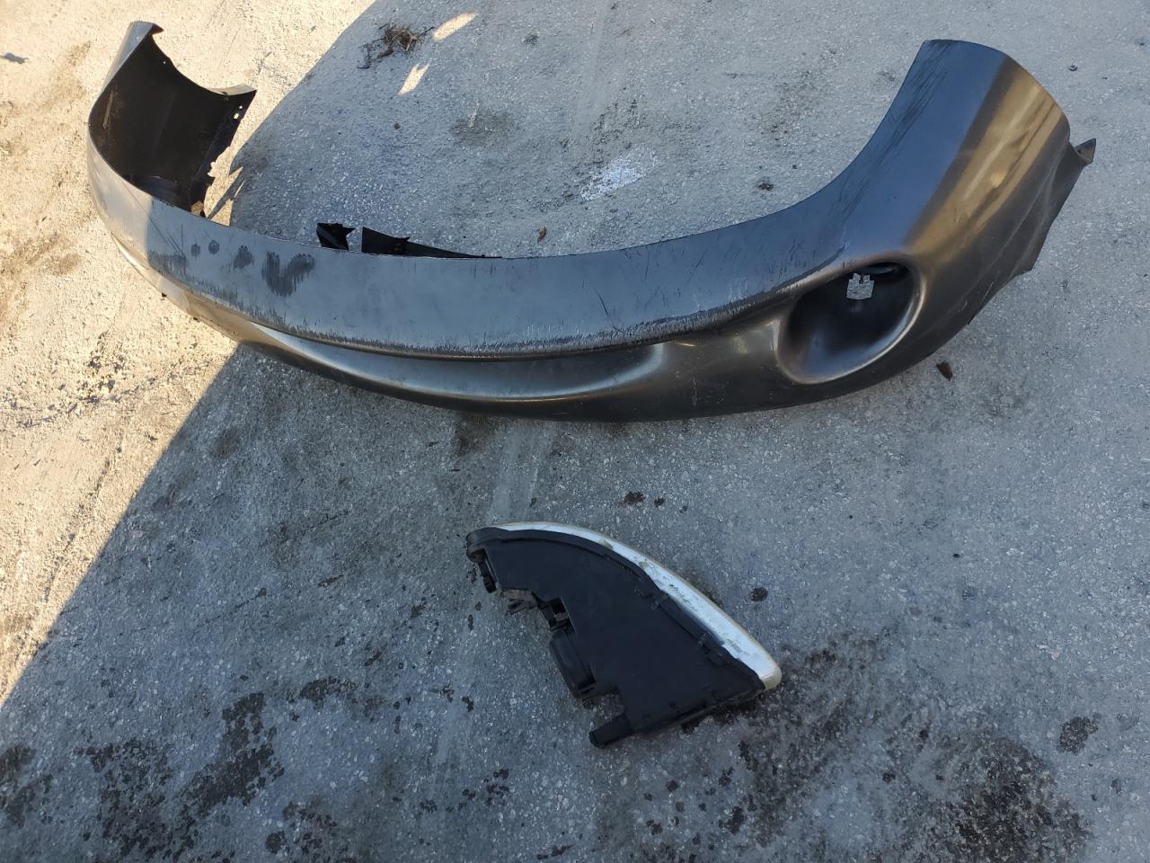 2000 Chrysler Sebring VIN 3C3EL55H7YT243932 Copart auction photo, front end / side damage thumbnail 12
