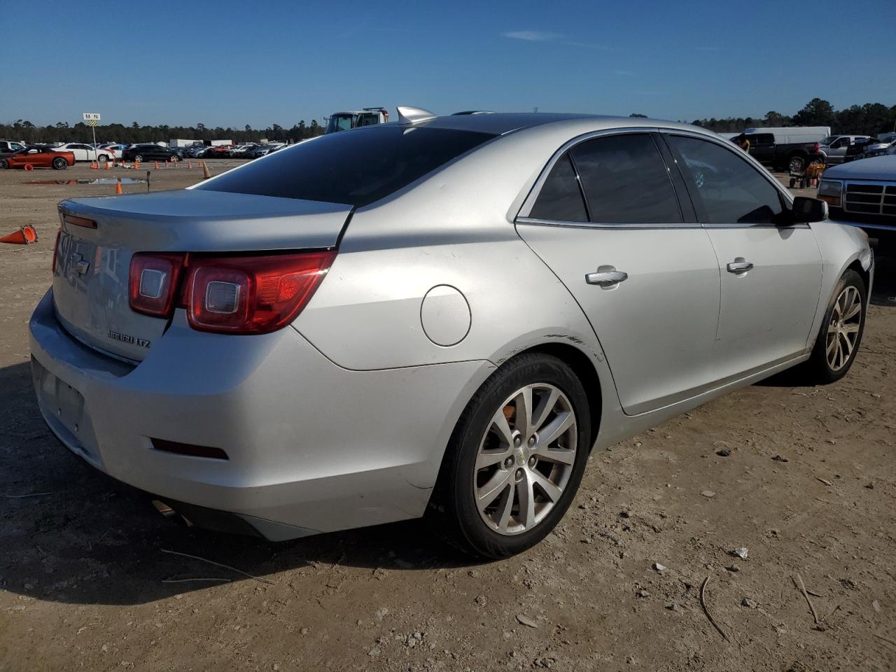 2016 Chevrolet Malibu VIN 1G11E5SA6GF106204 Copart auction photo, all over damage thumbnail 3