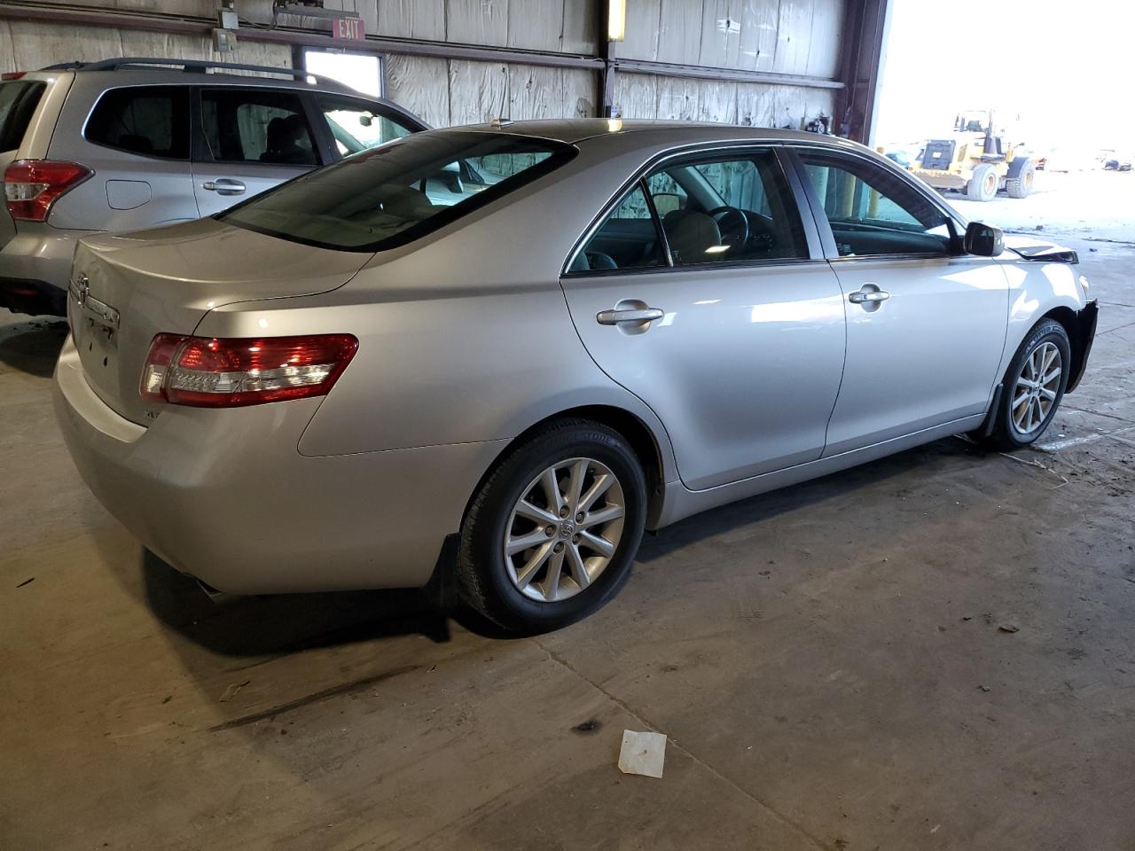 2011 Toyota Camry VIN 4T4BF3EK6BR147780 Copart auction photo, front end / minor dent/scratches damage thumbnail 3