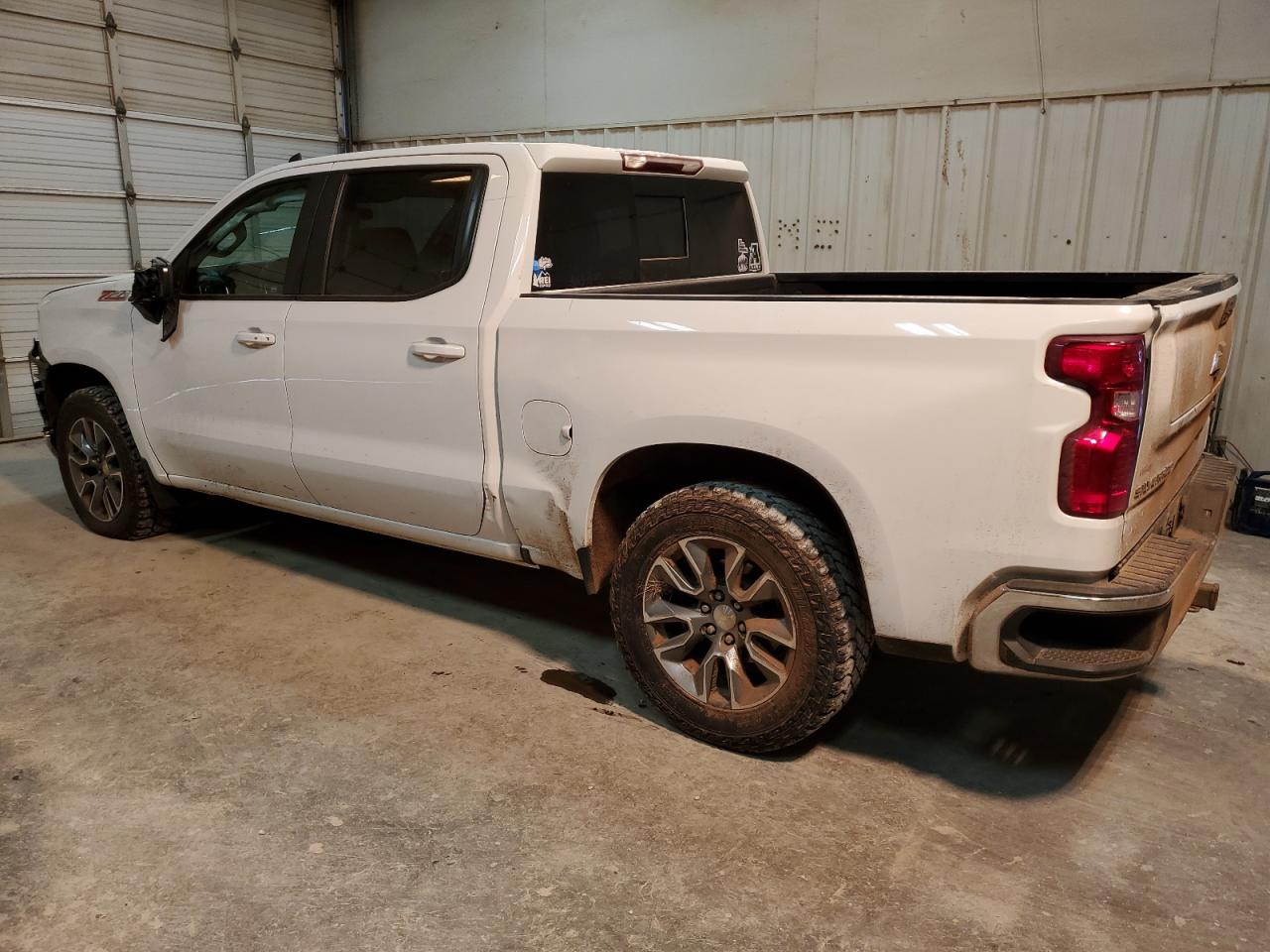 2021 Chevrolet Silverado VIN 3GCUYDED5MG289441 Copart auction photo, front end / side damage thumbnail 2