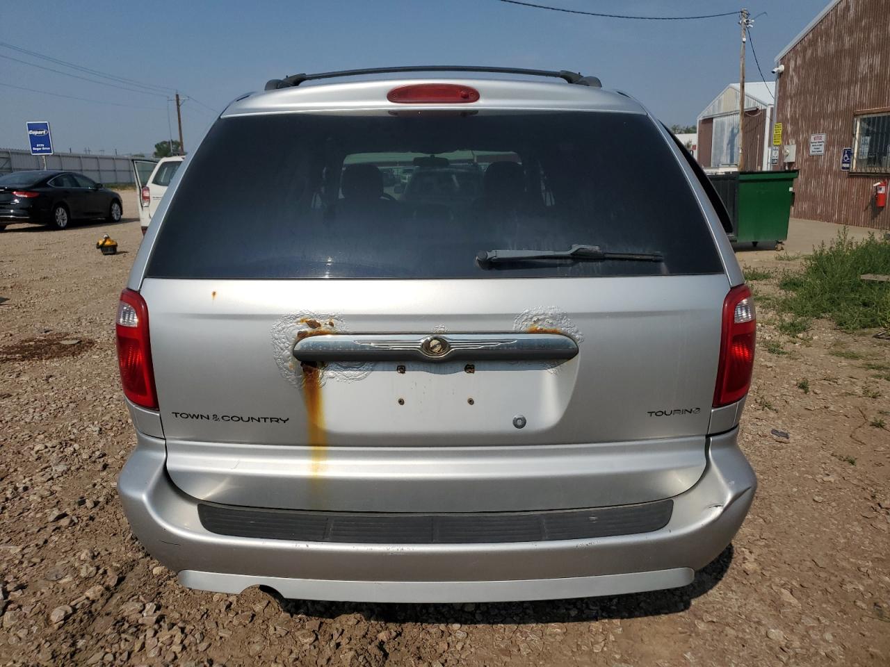 2007 Chrysler Town & Country VIN 2A4GP54L37R302694 Copart auction photo, hail / front end damage thumbnail 6