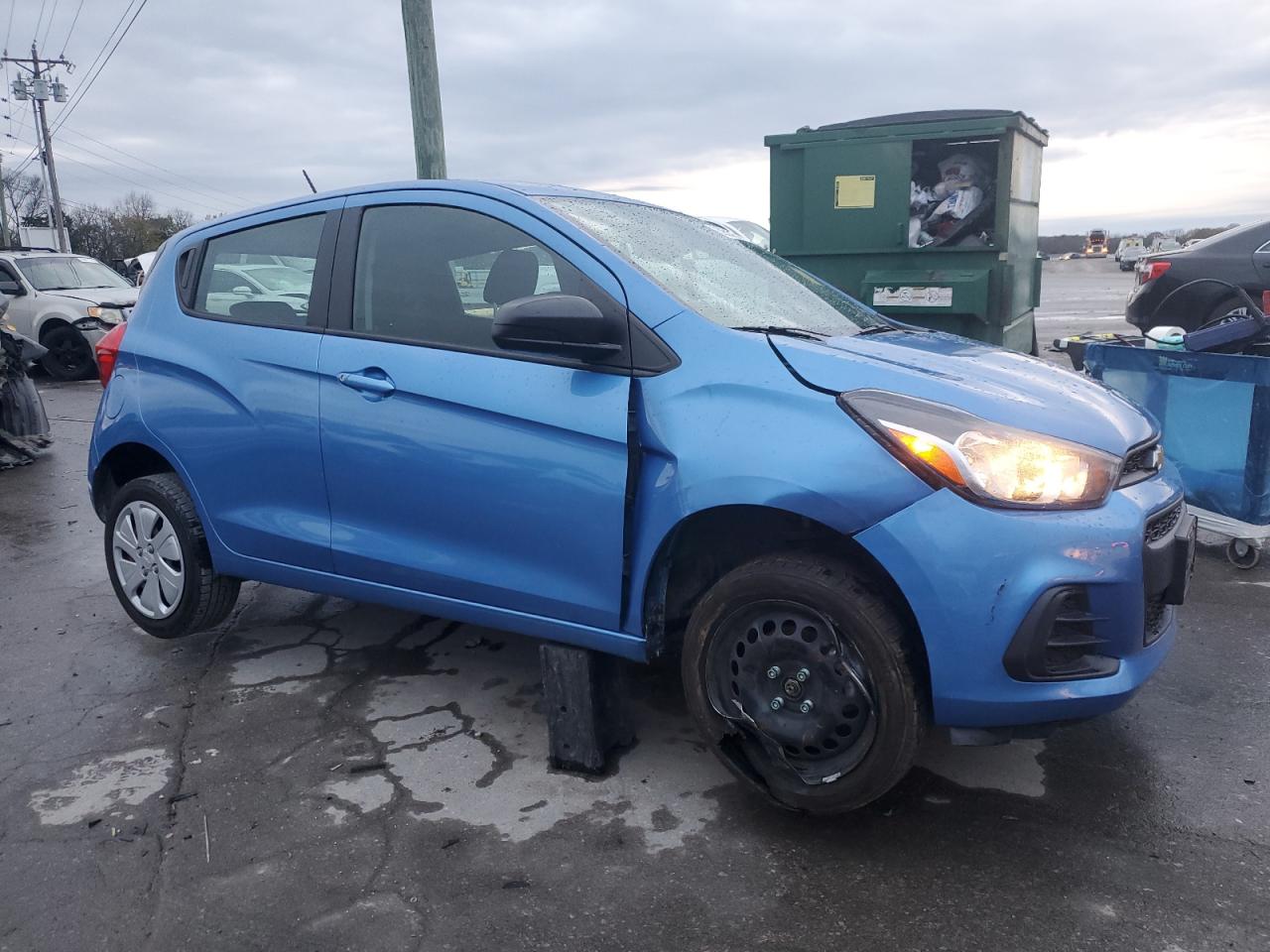 2018 Chevrolet Spark VIN KL8CB6SA2JC425163 Copart auction photo, front end / side damage thumbnail 4