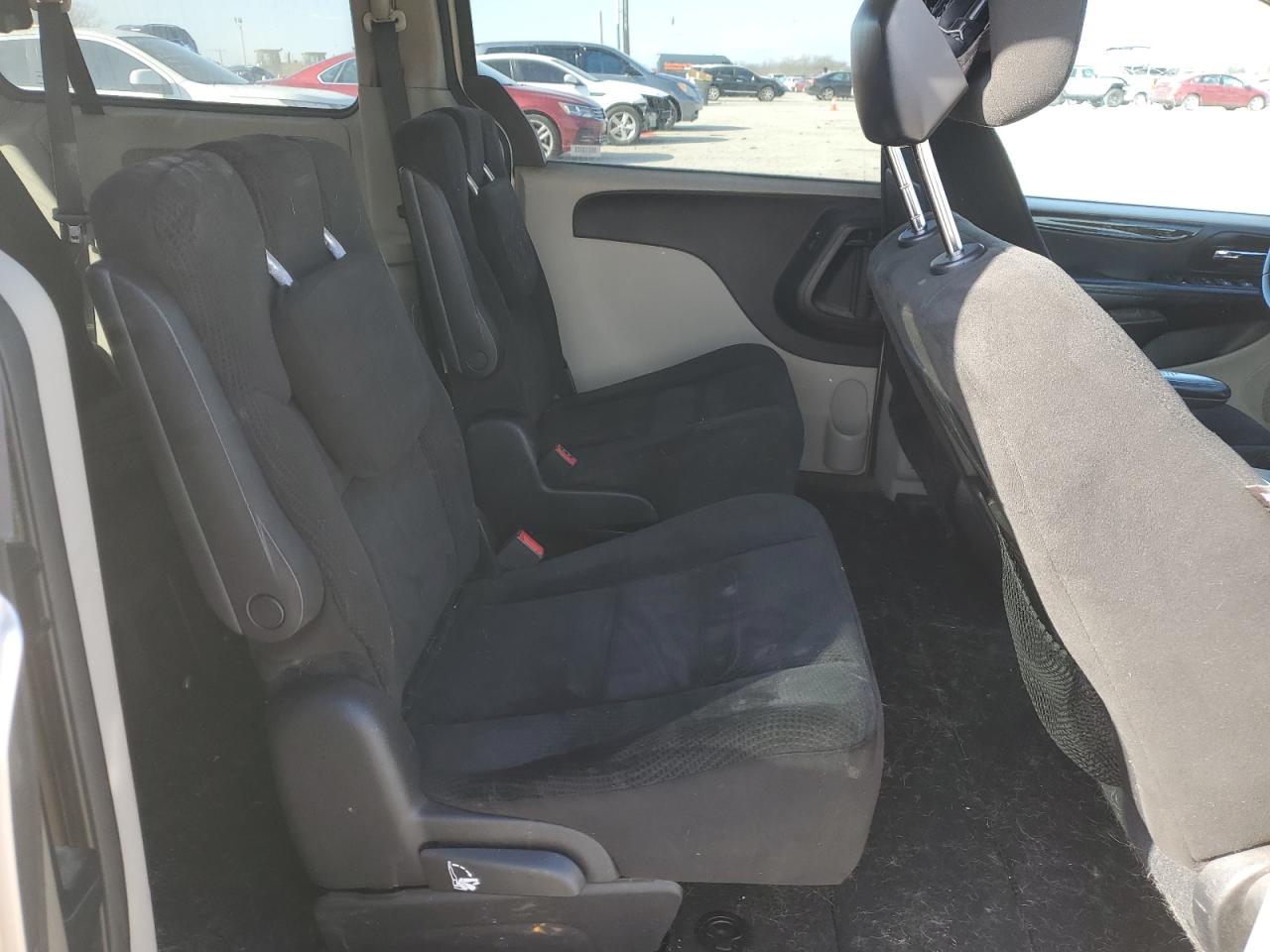 2016 Dodge Caravan VIN 2C4RDGCG0GR273081 Copart auction photo, front end damage thumbnail 11