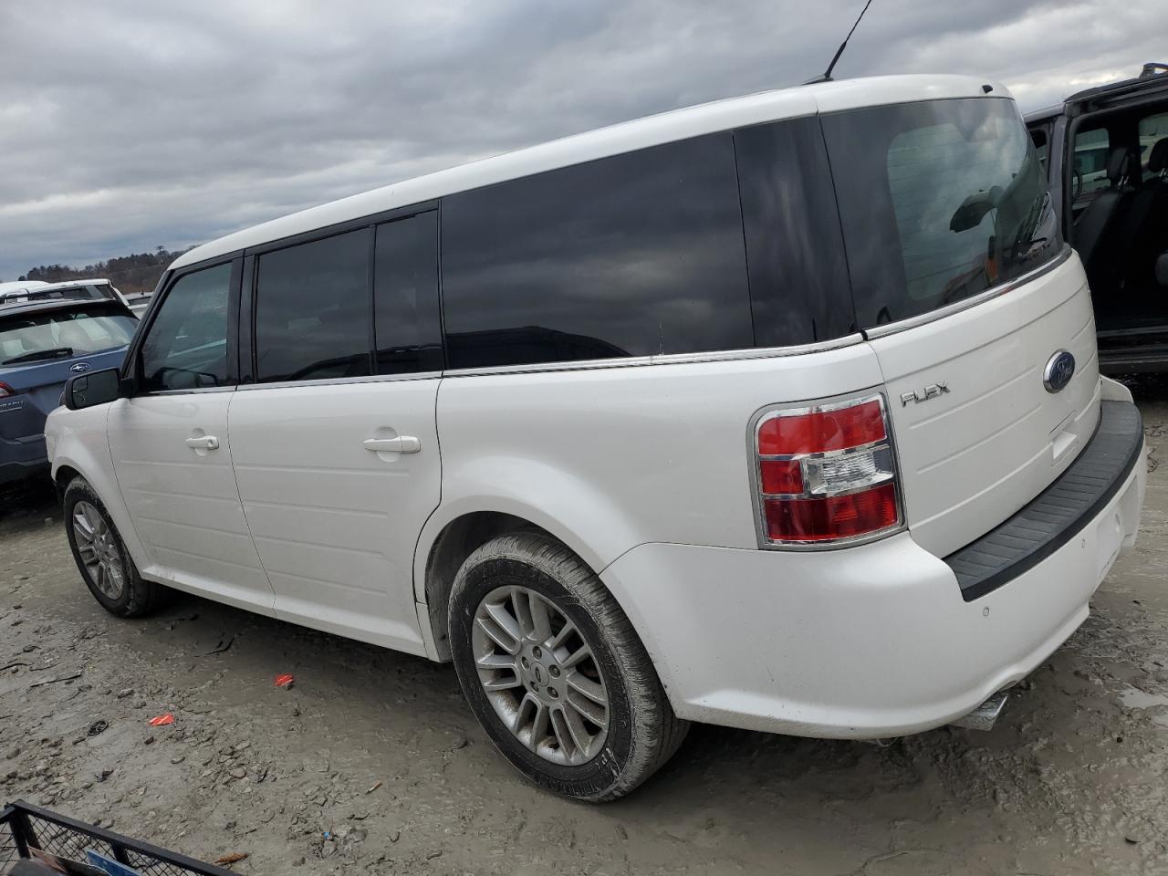 2013 Ford Flex VIN 2FMHK6C82DBD37173 Copart auction photo, front end / side damage thumbnail 2