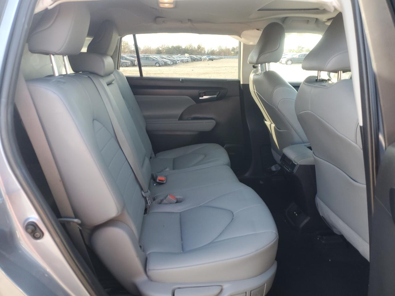 2021 Toyota Highlander VIN 5TDGBRCH0MS056649 Copart auction photo, front end damage thumbnail 11