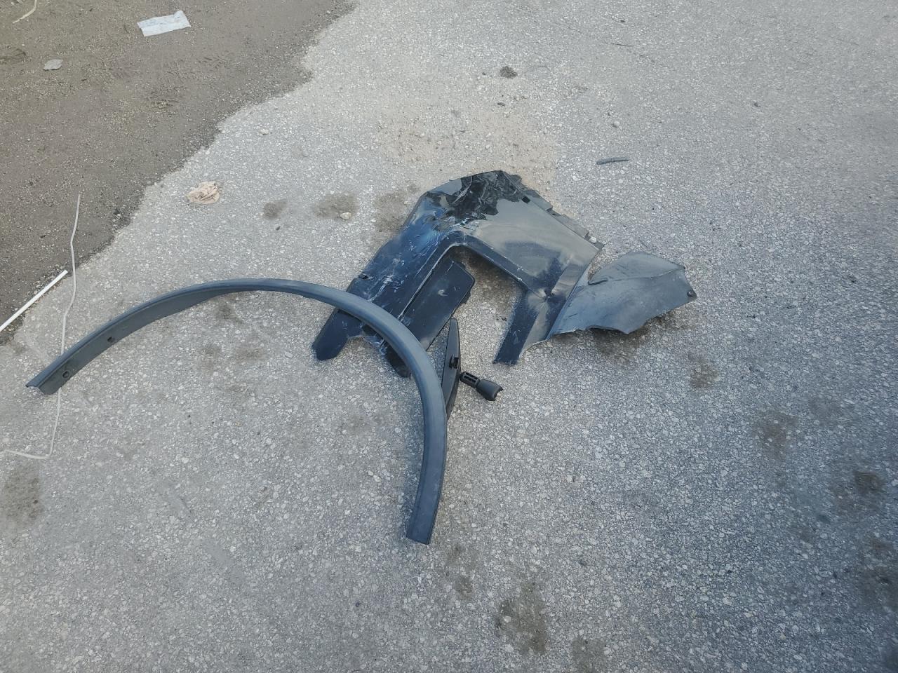 2017 Nissan Rogue VIN KNMAT2MT6HP584743 Copart auction photo, front end damage thumbnail 13
