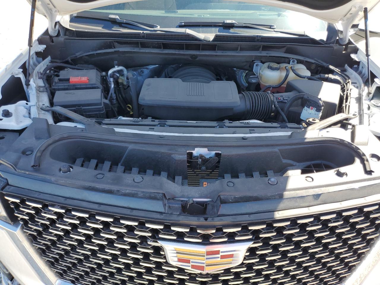 2022 Cadillac Escalade VIN 1GYS4BKL1NR336236 Copart auction photo, front end / minor dent/scratches damage thumbnail 12