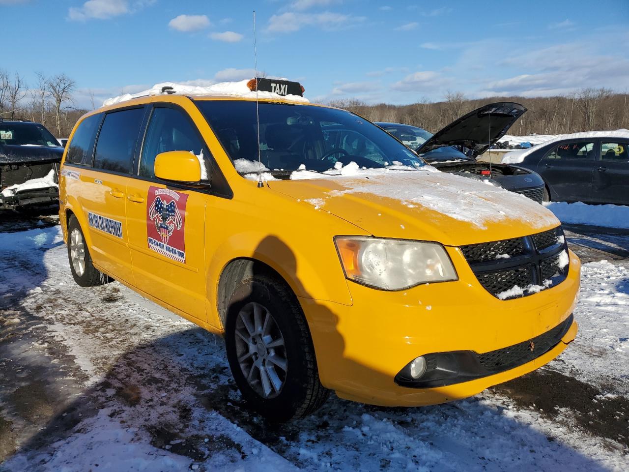 2011 Dodge Caravan VIN 2D4RN7DG9BR696121 Copart auction photo, side / front end damage thumbnail 4