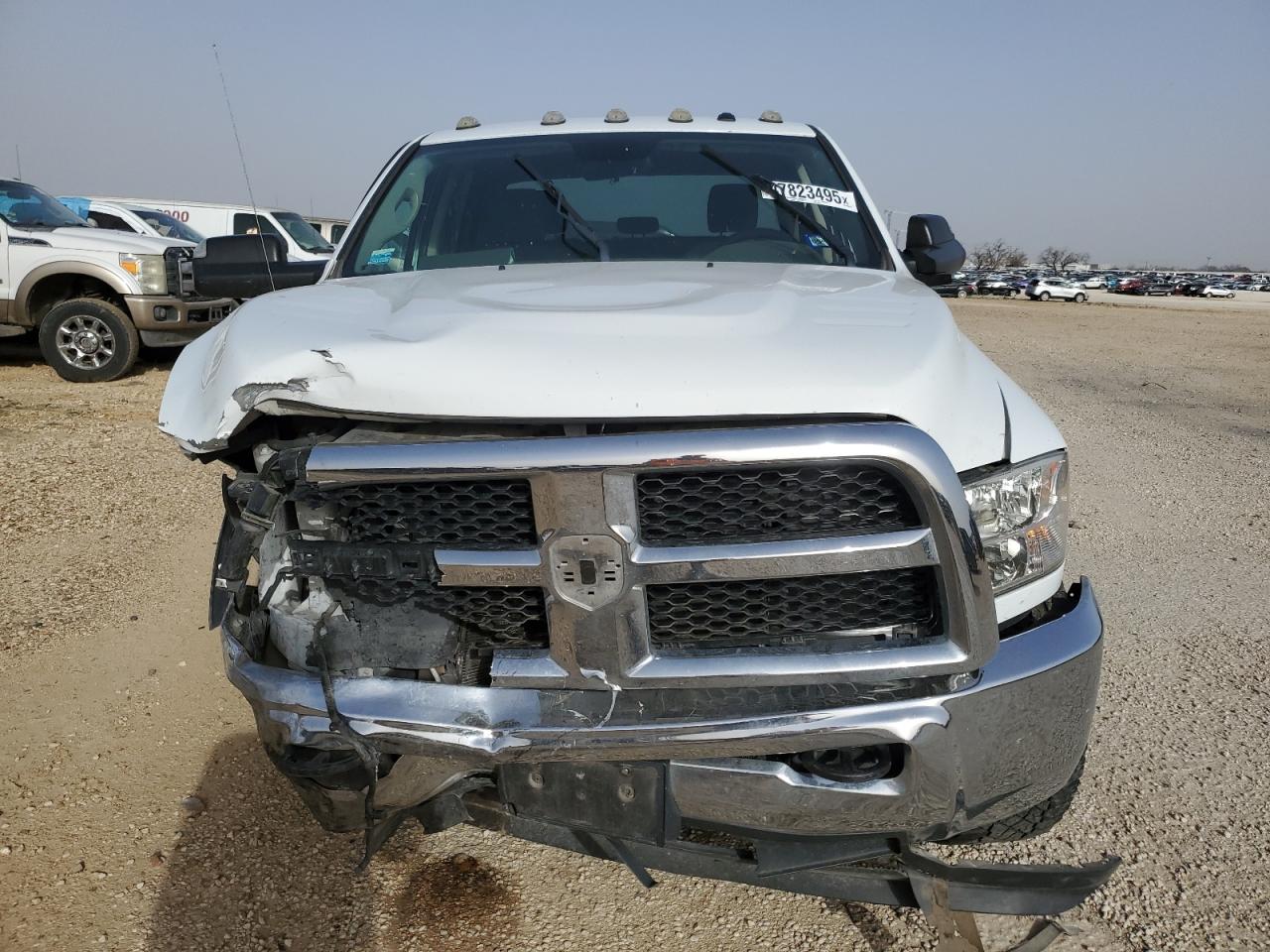 2018 RAM 2500 VIN 3C6UR5CL6JG417041 Copart auction photo, front end / undercarriage damage thumbnail 5