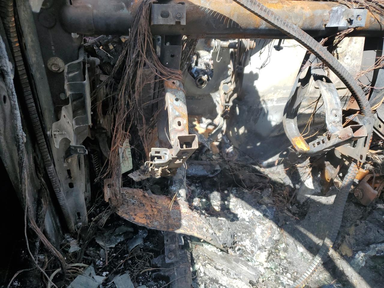 2021 RAM 2500 VIN 3C6UR5FL9MG545631 Copart auction photo, burn damage thumbnail 9