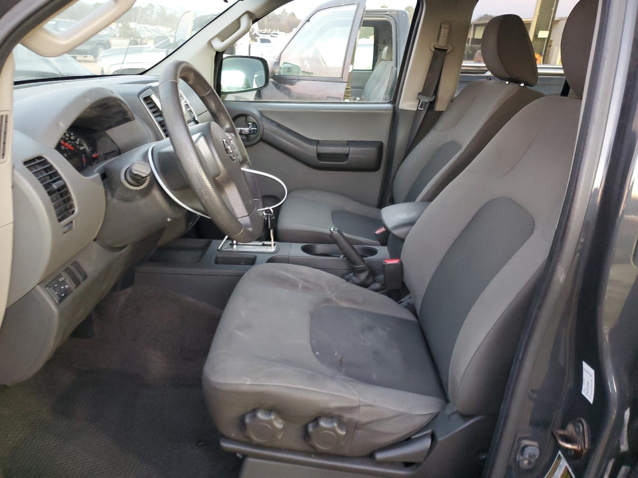 2013 Nissan XTerra VIN 5N1AN0NU4DN823360 Copart auction photo, front end damage thumbnail 7