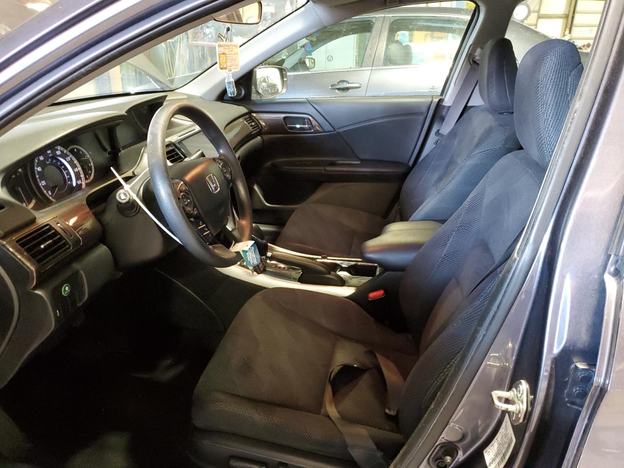 2017 Honda Accord VIN 1HGCR2F73HA044388 Copart auction photo, front end / minor dent/scratches damage thumbnail 7
