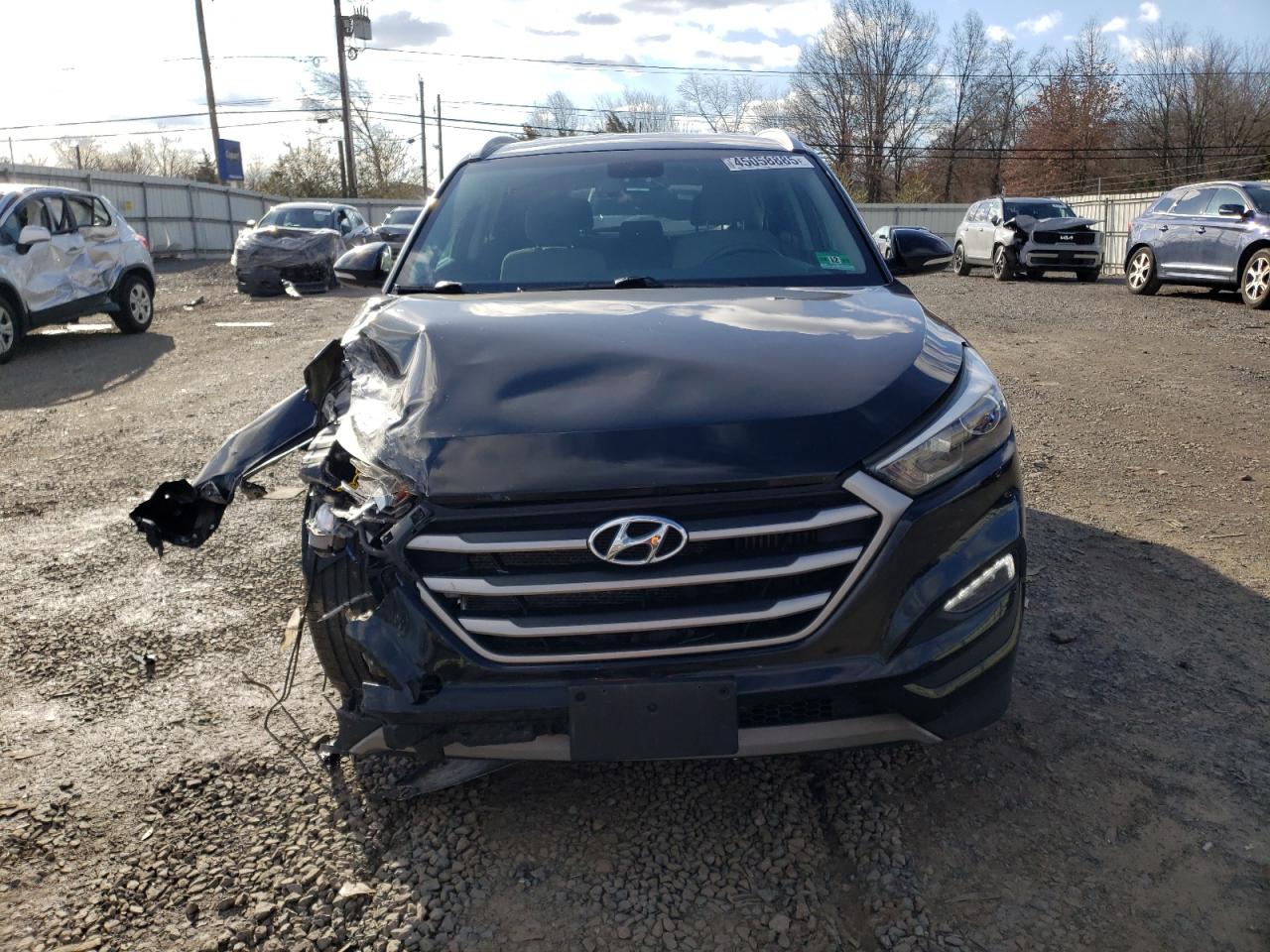 2017 Hyundai Tucson VIN KM8J3CA27HU298706 Copart auction photo, front end damage thumbnail 5