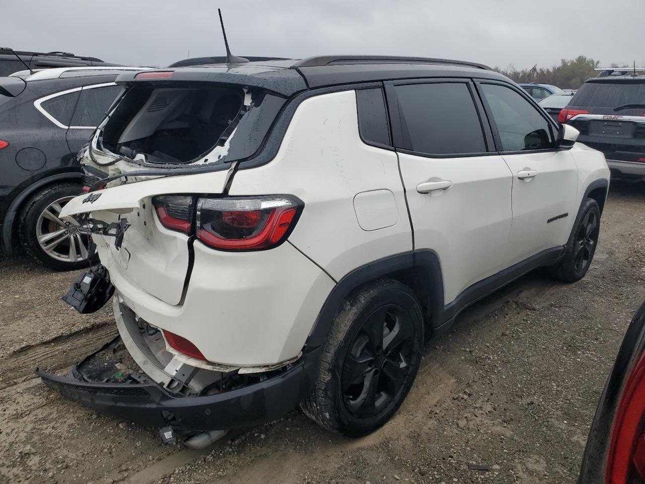 2019 Jeep Compass VIN 3C4NJCBB9KT615428 Copart auction photo, rear end damage thumbnail 3