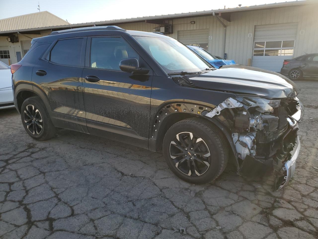 2021 Chevrolet TrailBlazer VIN KL79MPSL5MB110772 Copart auction photo, front end damage thumbnail 4