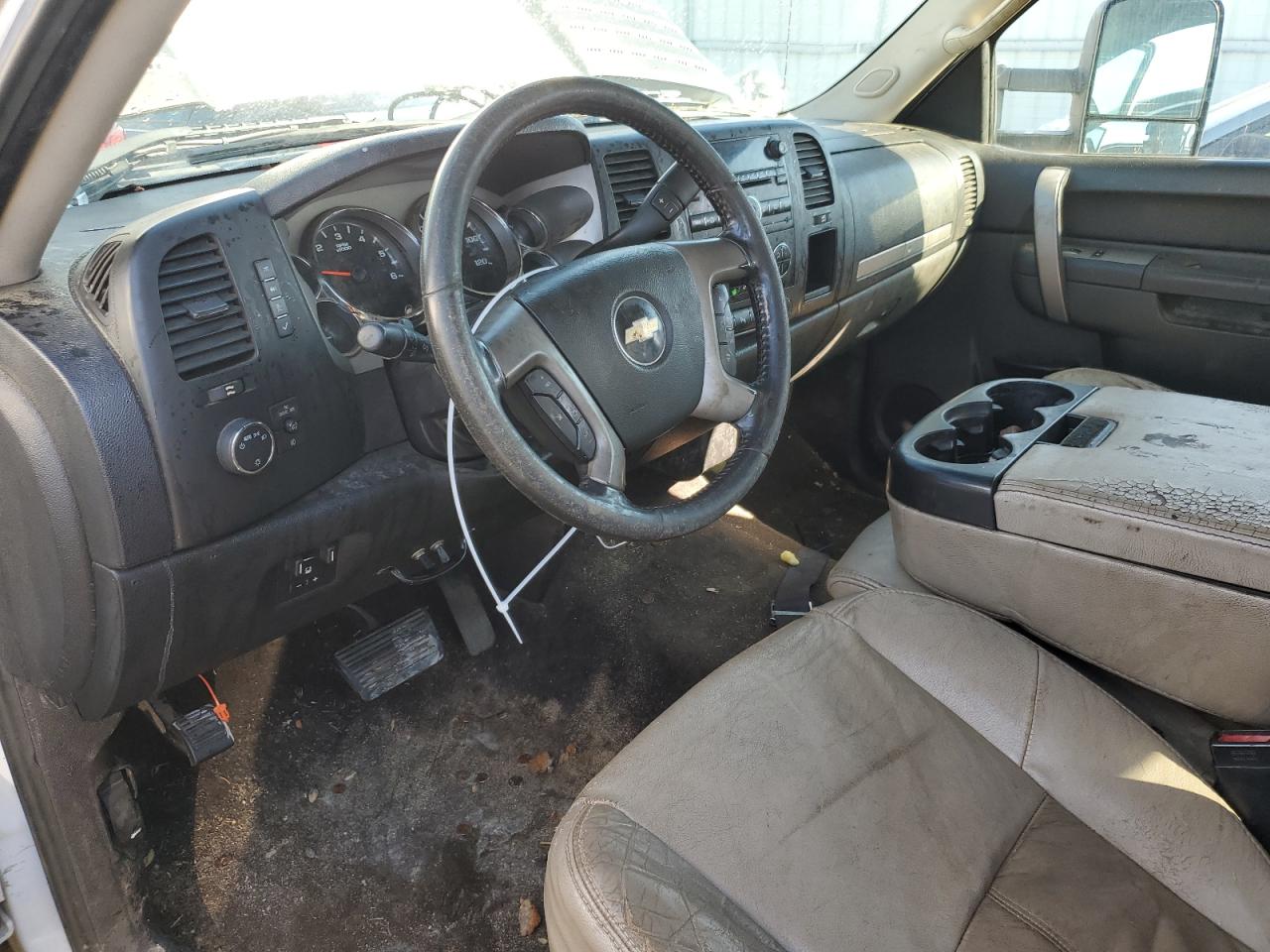 2011 Chevrolet Silverado VIN 1GC1KXCG0BF215121 Copart auction photo, all over damage thumbnail 8