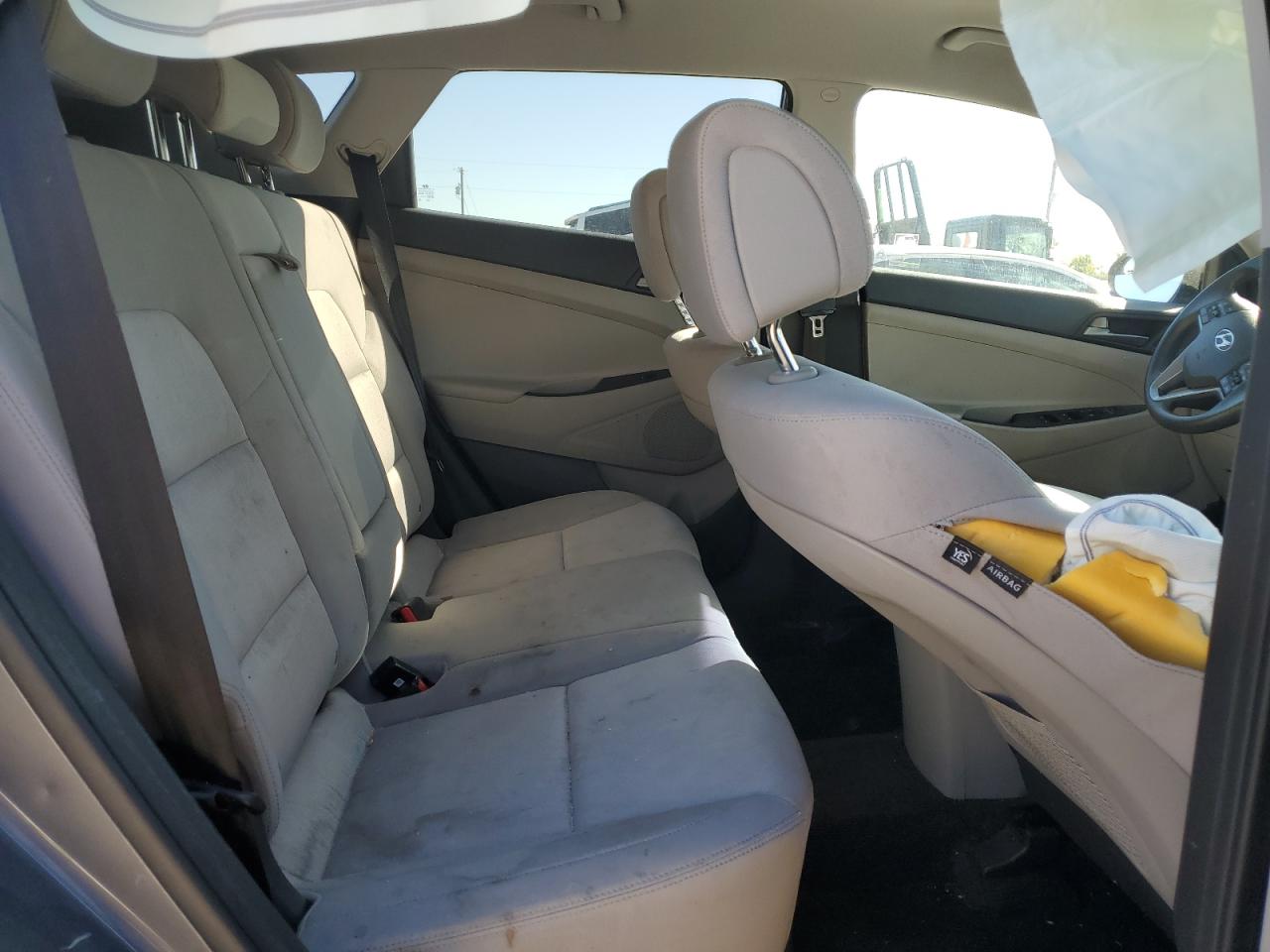 2018 Hyundai Tucson VIN KM8J33A41JU641422 Copart auction photo, side / front end damage thumbnail 11