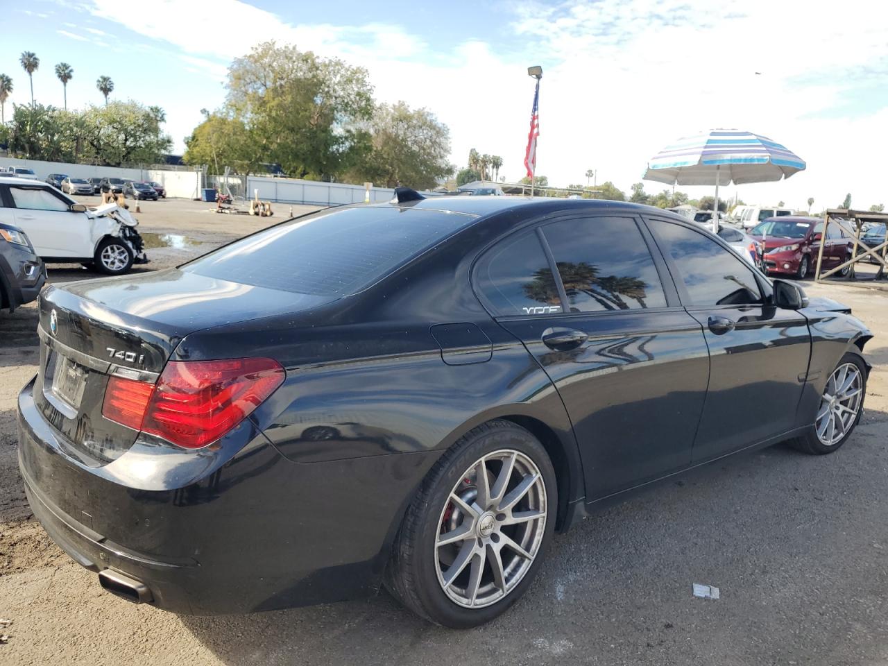 2015 BMW 7er VIN WBAYA6C52FD826874 Copart auction photo, front end damage thumbnail 3