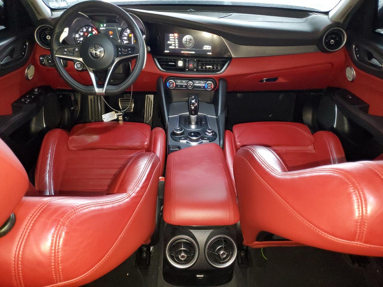 2018 Alfa Romeo Giulia VIN ZARFAEEN2J7589334 Copart auction photo, side / side damage thumbnail 8