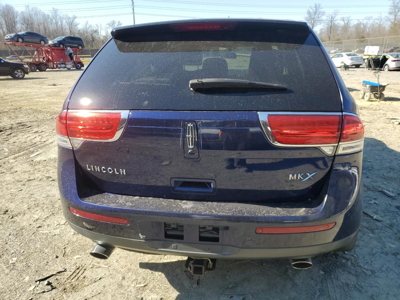 2011 Lincoln MKX VIN 2LMDJ6JKXBBJ14137 Copart auction photo, front end damage thumbnail 6