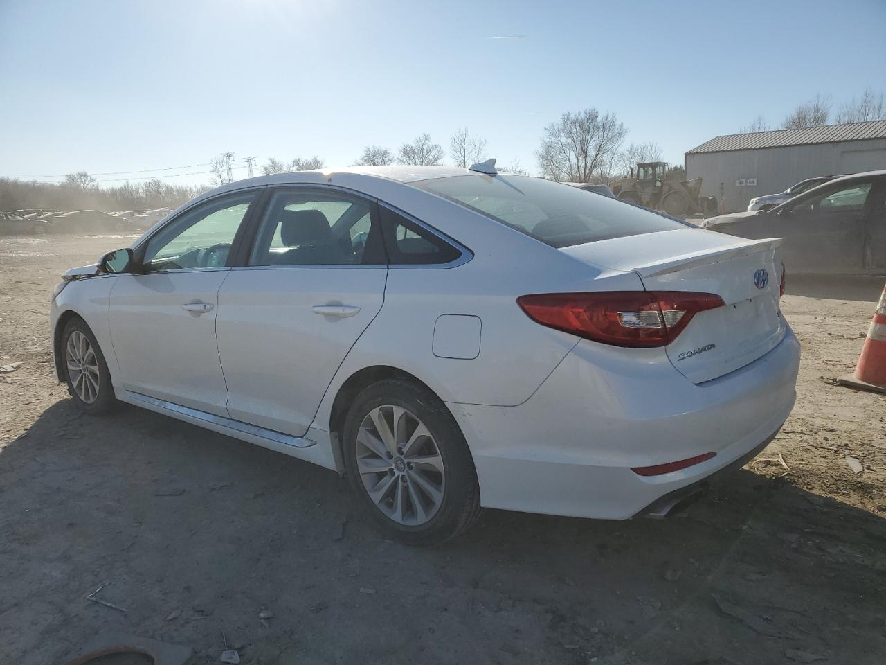 2015 Hyundai Sonata VIN 5NPE34AF5FH051111 Copart auction photo, front end damage thumbnail 2