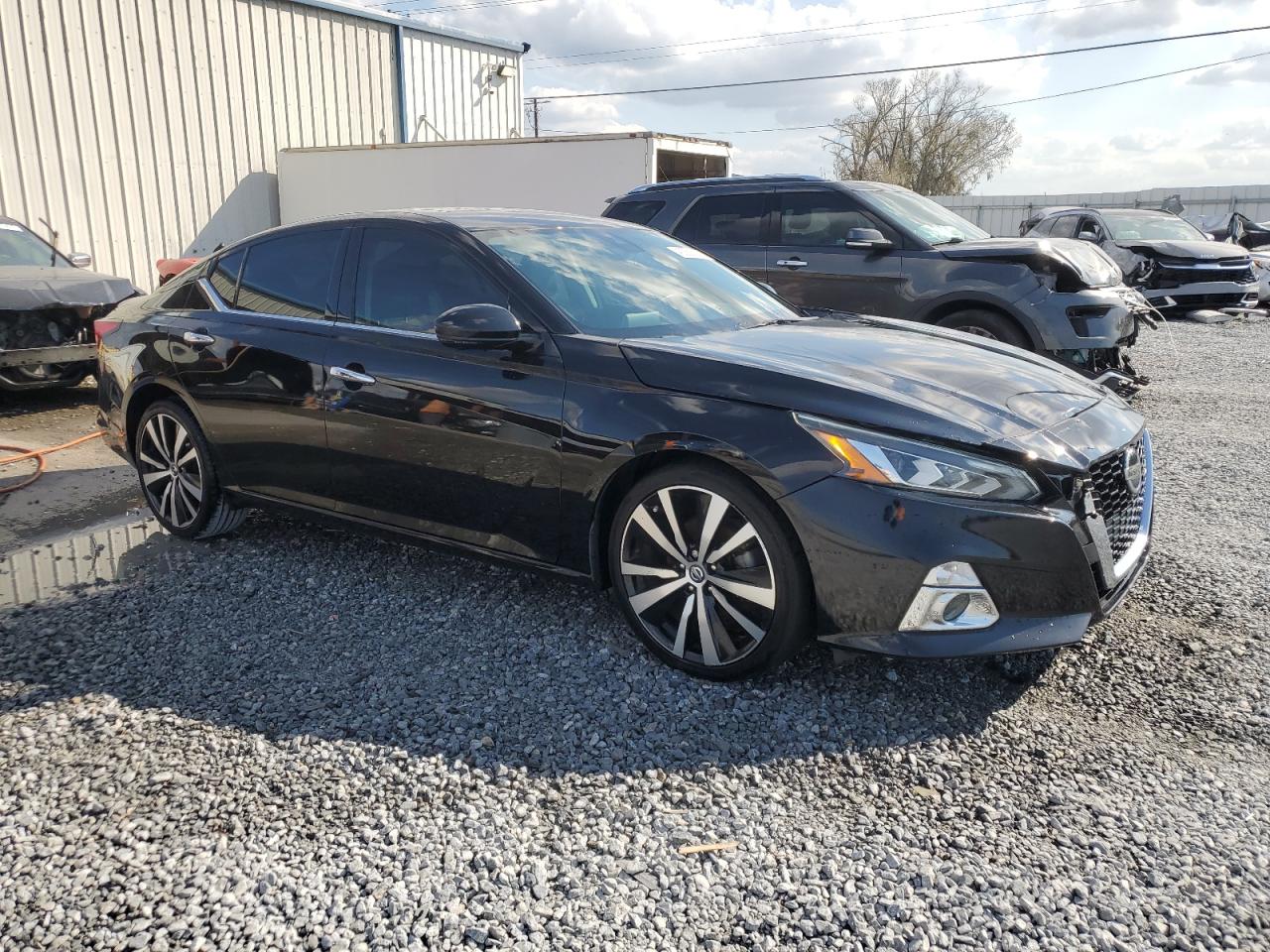2019 Nissan Altima VIN 1N4BL4FV7KC117883 Copart auction photo, water/flood damage thumbnail 4