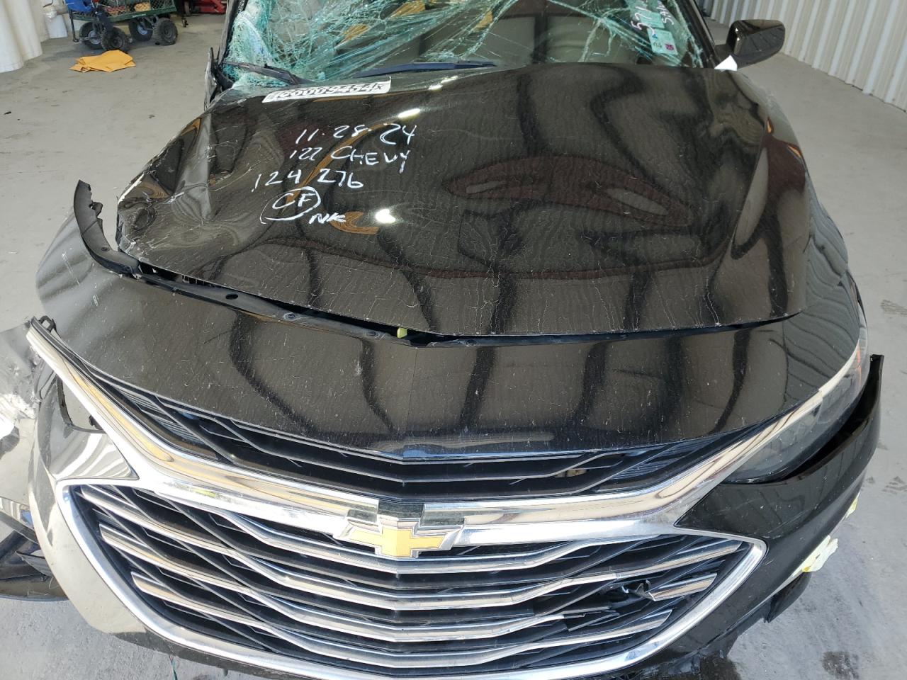 2022 Chevrolet Malibu VIN 1G1ZD5ST5NF124276 Copart auction photo, front end / all over damage thumbnail 11