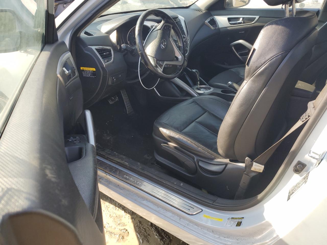 2015 Hyundai Veloster VIN KMHTC6AD1FU222990 Copart auction photo, front end / rear end damage thumbnail 8