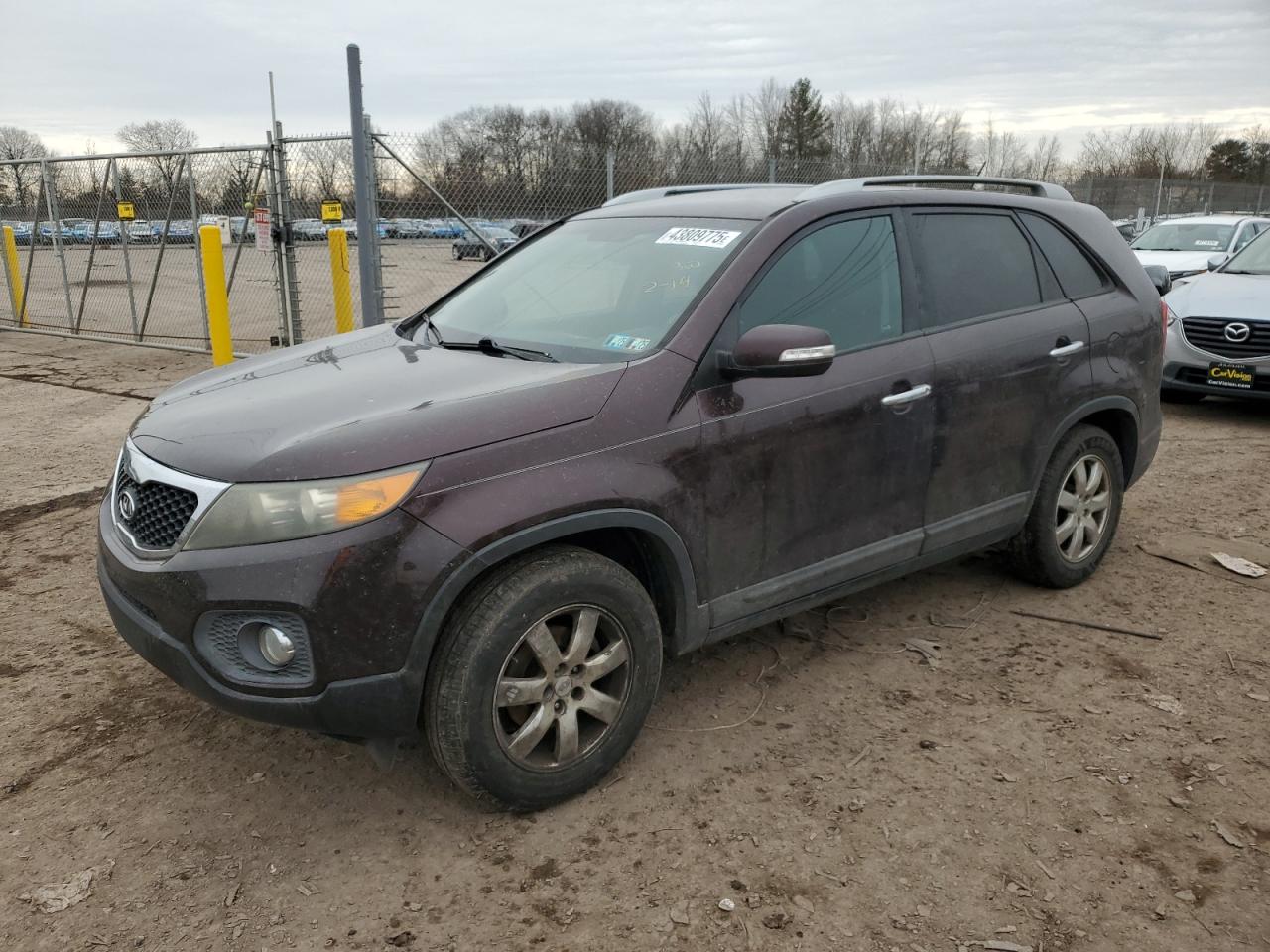 2011 KIA Sorento VIN 5XYKT3A14BG107557