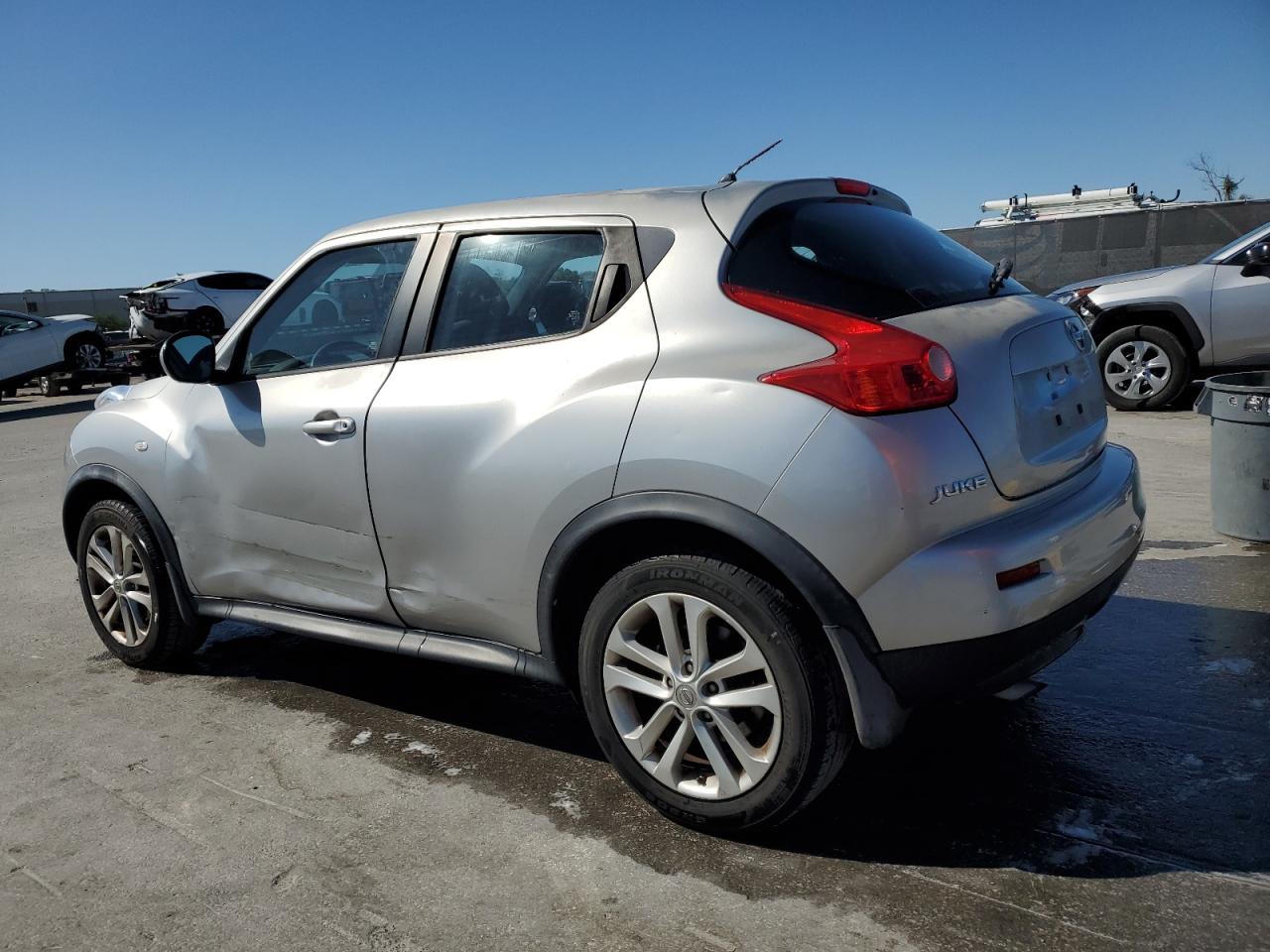 2011 Nissan Juke VIN JN8AF5MR8BT006658 Copart auction photo, side damage thumbnail 2