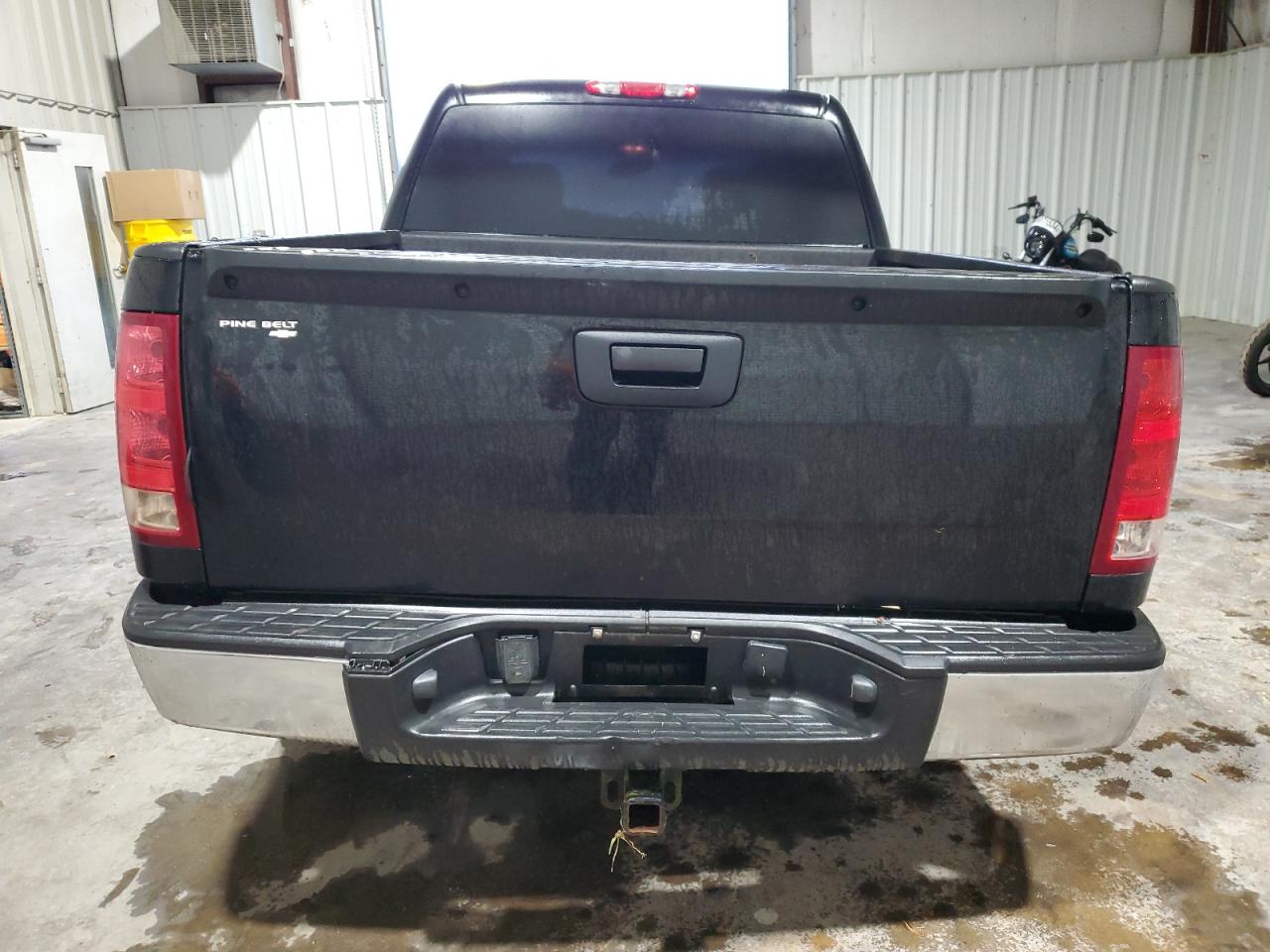 2010 GMC Sierra VIN 3GTRKVE33AG237290 Copart auction photo, all over damage thumbnail 6