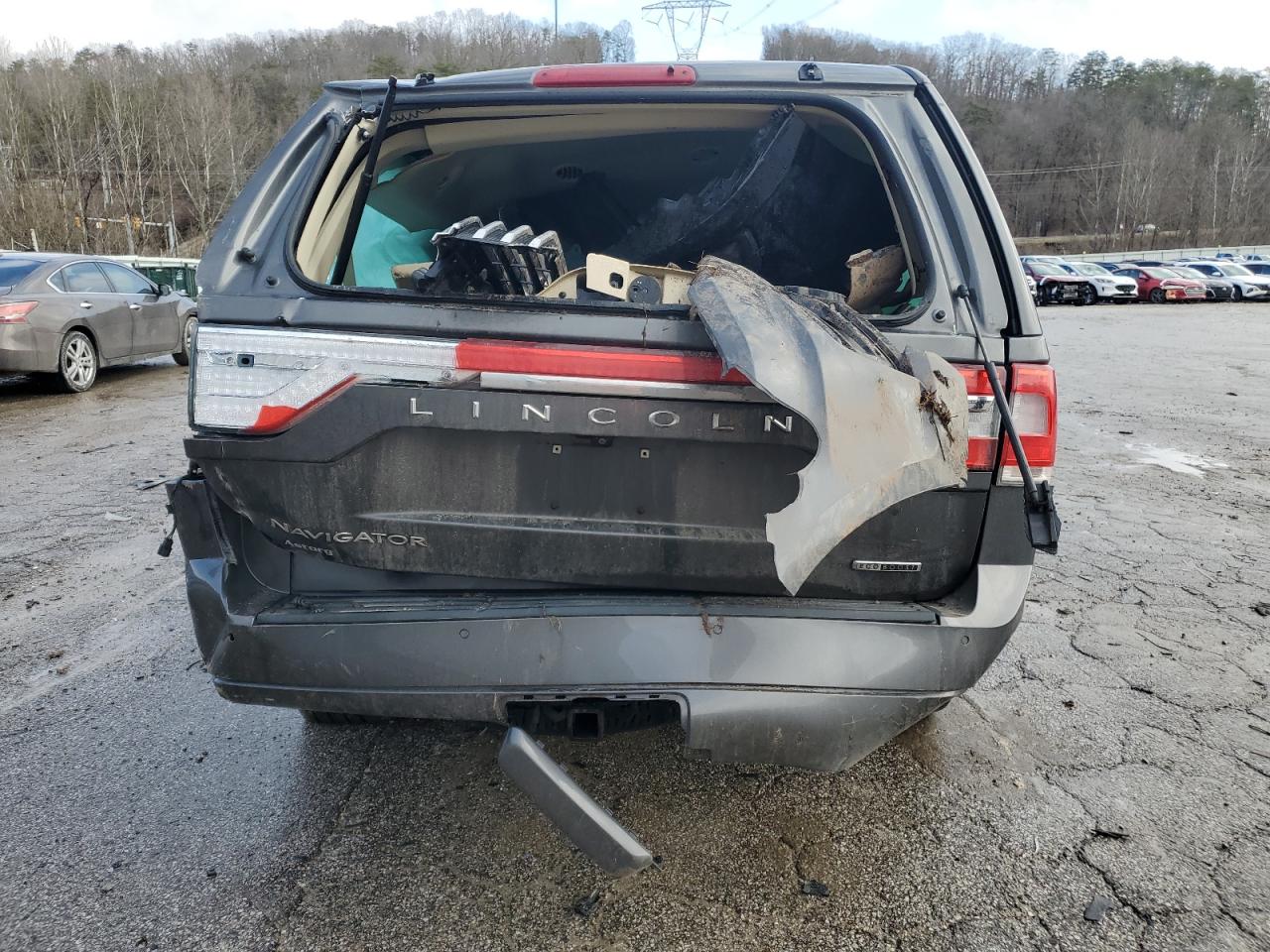 2015 Lincoln Navigator VIN 5LMJJ2JT8FEJ13561 Copart auction photo, rollover damage thumbnail 11