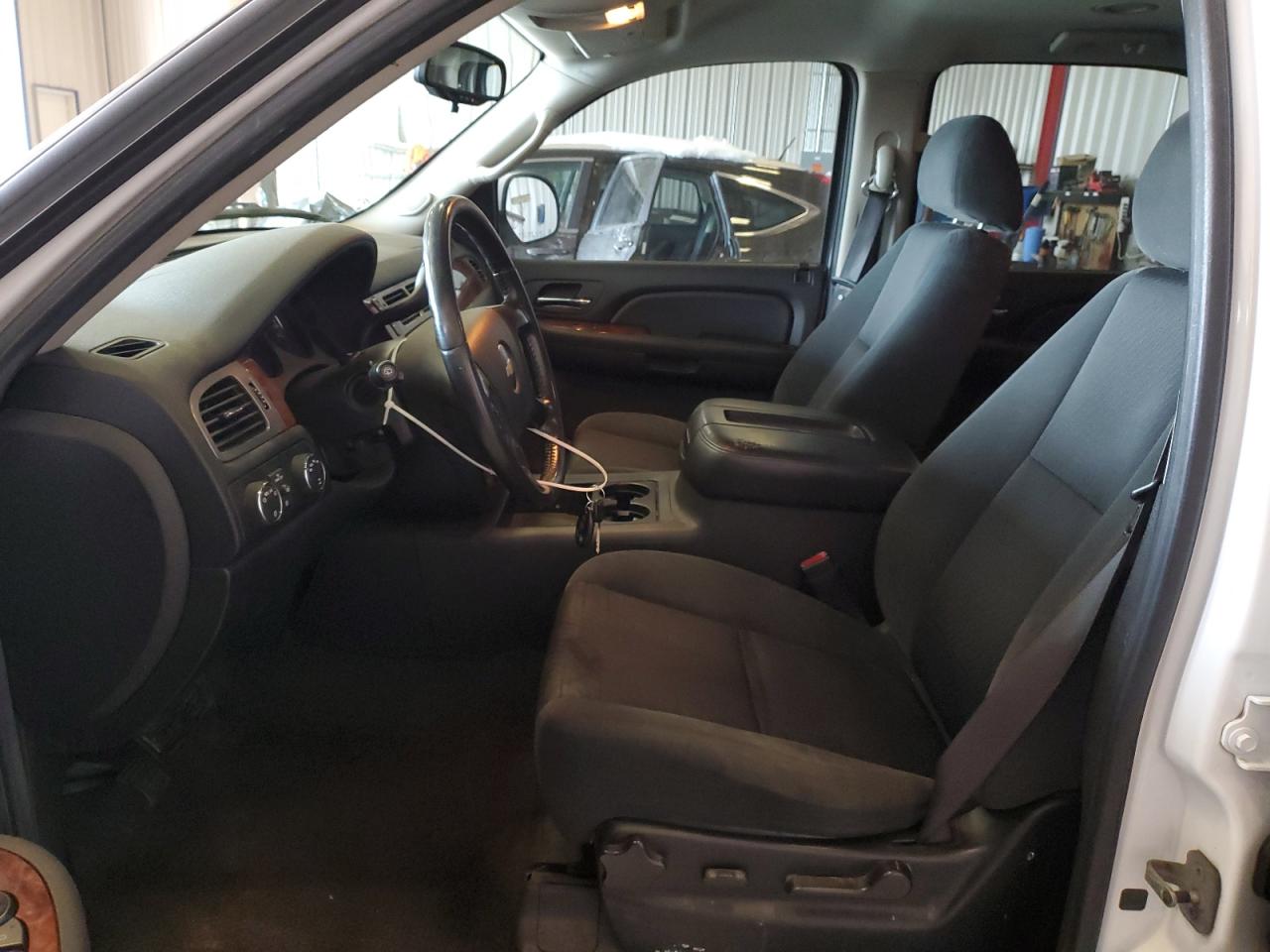 2009 Chevrolet Tahoe VIN 1GNFK23009R103334 Copart auction photo, mechanical damage thumbnail 7