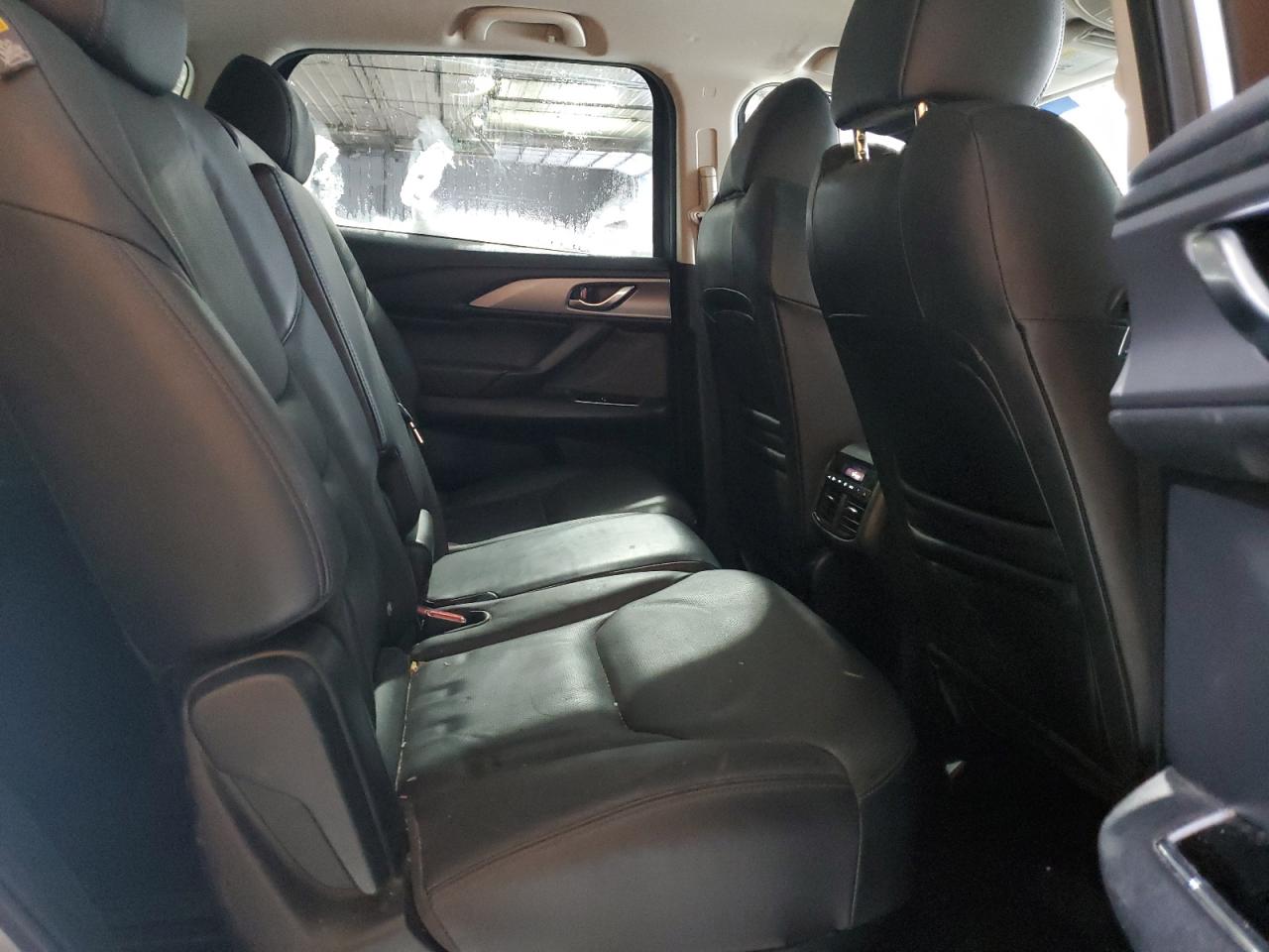 2018 Mazda CX-9 VIN JM3TCBCY4J0225354 Copart auction photo, side / minor dent/scratches damage thumbnail 11