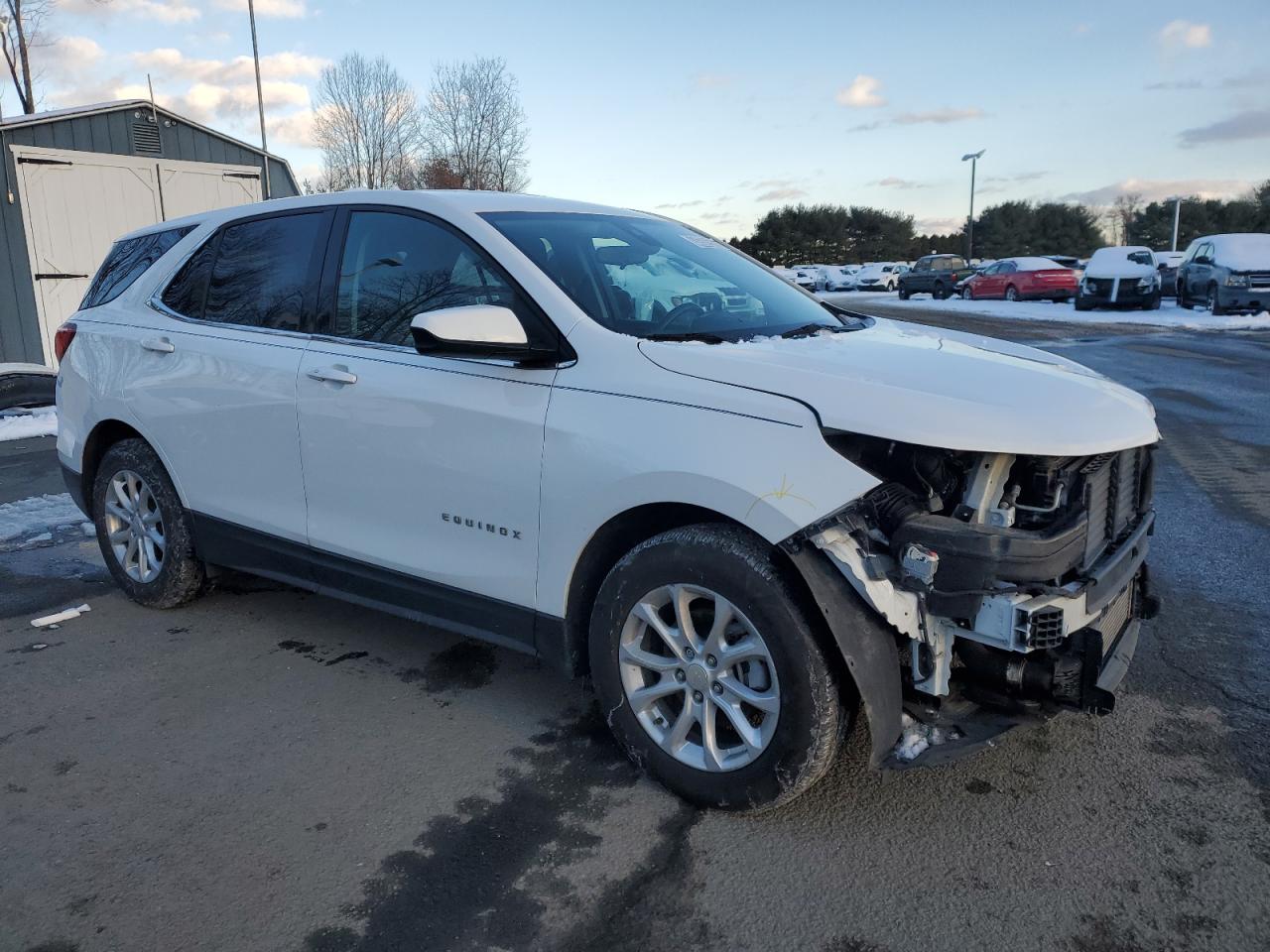 2020 Chevrolet Equinox VIN 3GNAXJEV9LS504366 Copart auction photo, front end / minor dent/scratches damage thumbnail 4